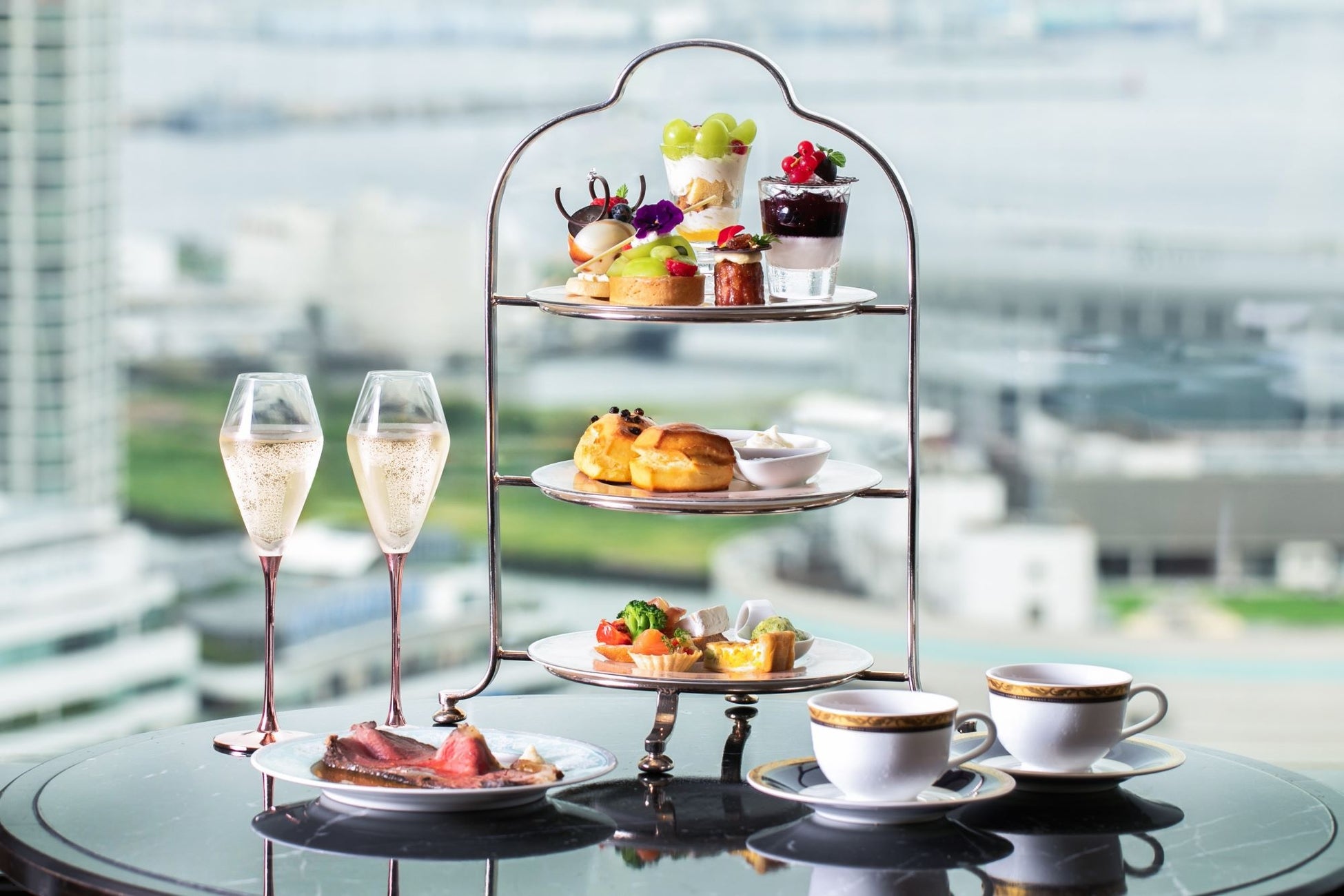 近代化産業遺産と風の教会を巡るハイキング『六甲山名建築探訪ツアー』 10月2日(木)、23日(木)、30日(木)、11月13日(木)に開催!