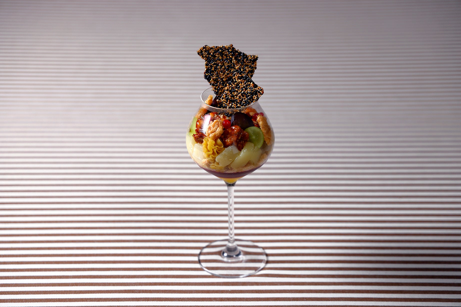 レア麦芽使用の夏専用のクラフトビール「ダークラバー サマー」約2年ぶりの再販! 広島尾道発クラフトビール会社「しまなみブルワリー」から発売