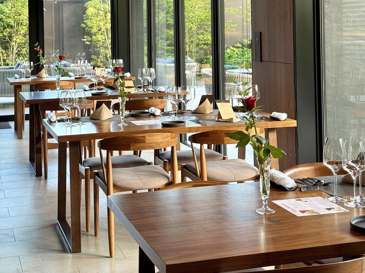 キャンプ収納の定番「トランクカーゴ」より従来サイズからサイズアップしたクーラーバッグ「ソフトクーラー 26L」が新登場