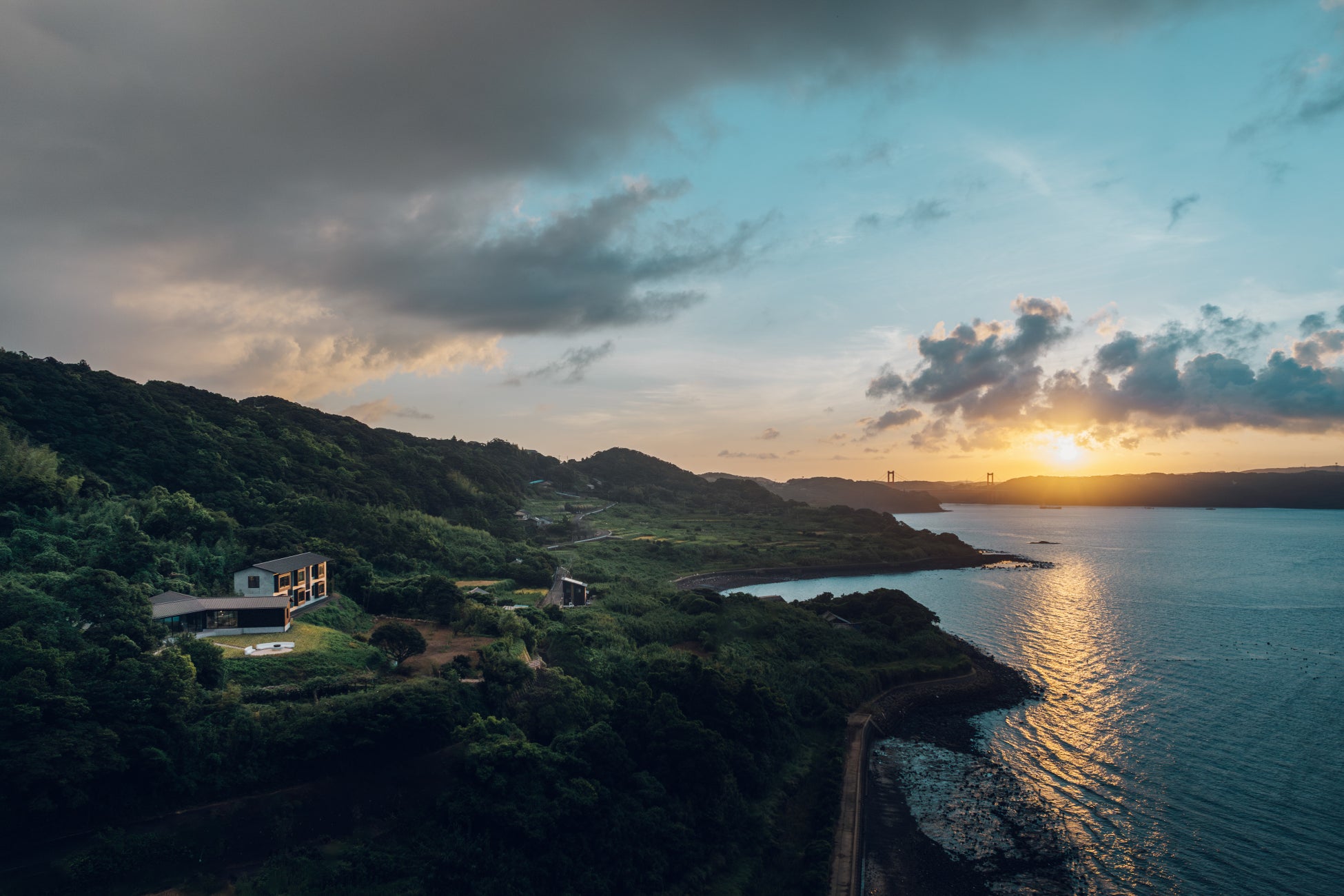 フードバンク団体を通じ「こども応援全国プロジェクト」にて プライベートブランド食品の寄贈開始