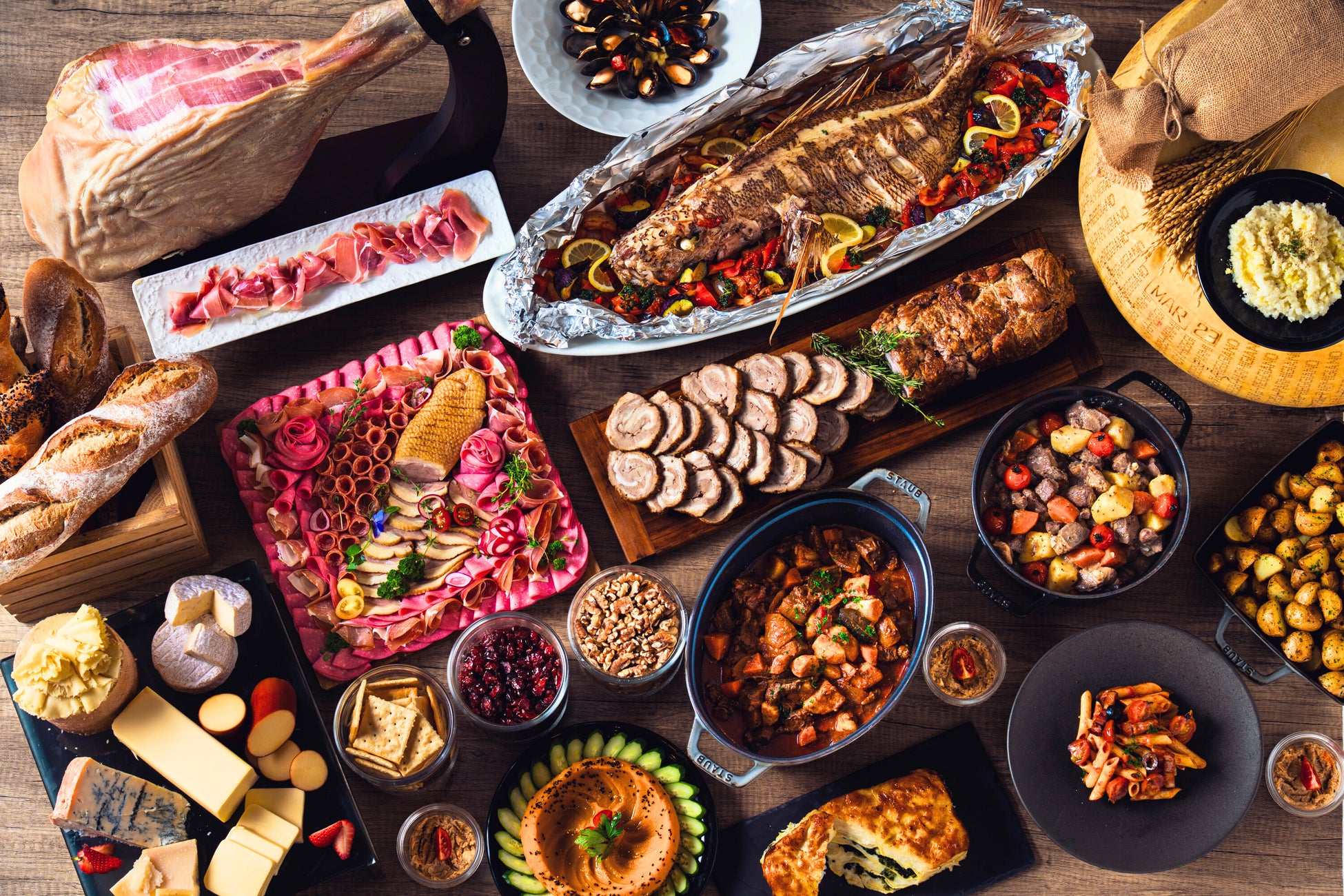 「BAND HOTEL HAKATA」が寝返りに特化したポケットコイルマットレス「NELL マットレス」を全室導入