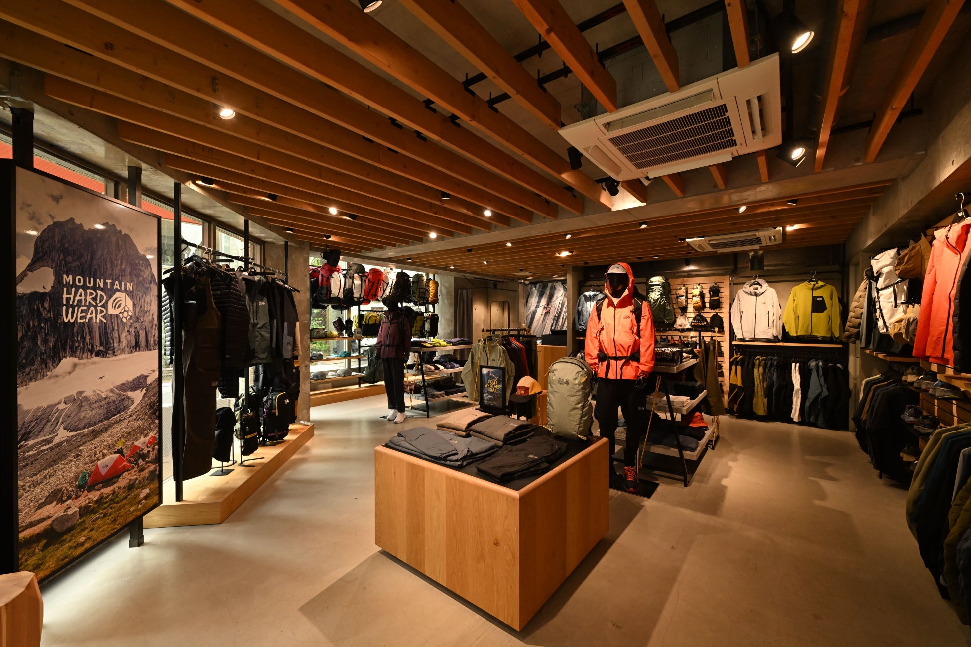 JUNGLIA OKINAWA 開業1か月、地元の皆様への感謝を込めて。沖縄の皆さまへ贈る「沖縄県民特別チケット」を期間限定で販売開始!人気アトラクション2種を確実&快適に楽しめる特典がついてくる