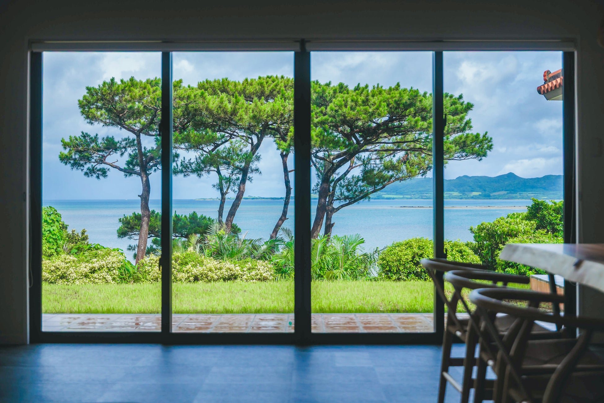 【びわ湖大津プリンスホテル】ホテル最上階で楽しむ!秋の味覚“マロン”と“ショコラ”をテーマにした、「秋を彩る至福のスイーツブッフェ~Marron&Chocolate Parade~」を開催!