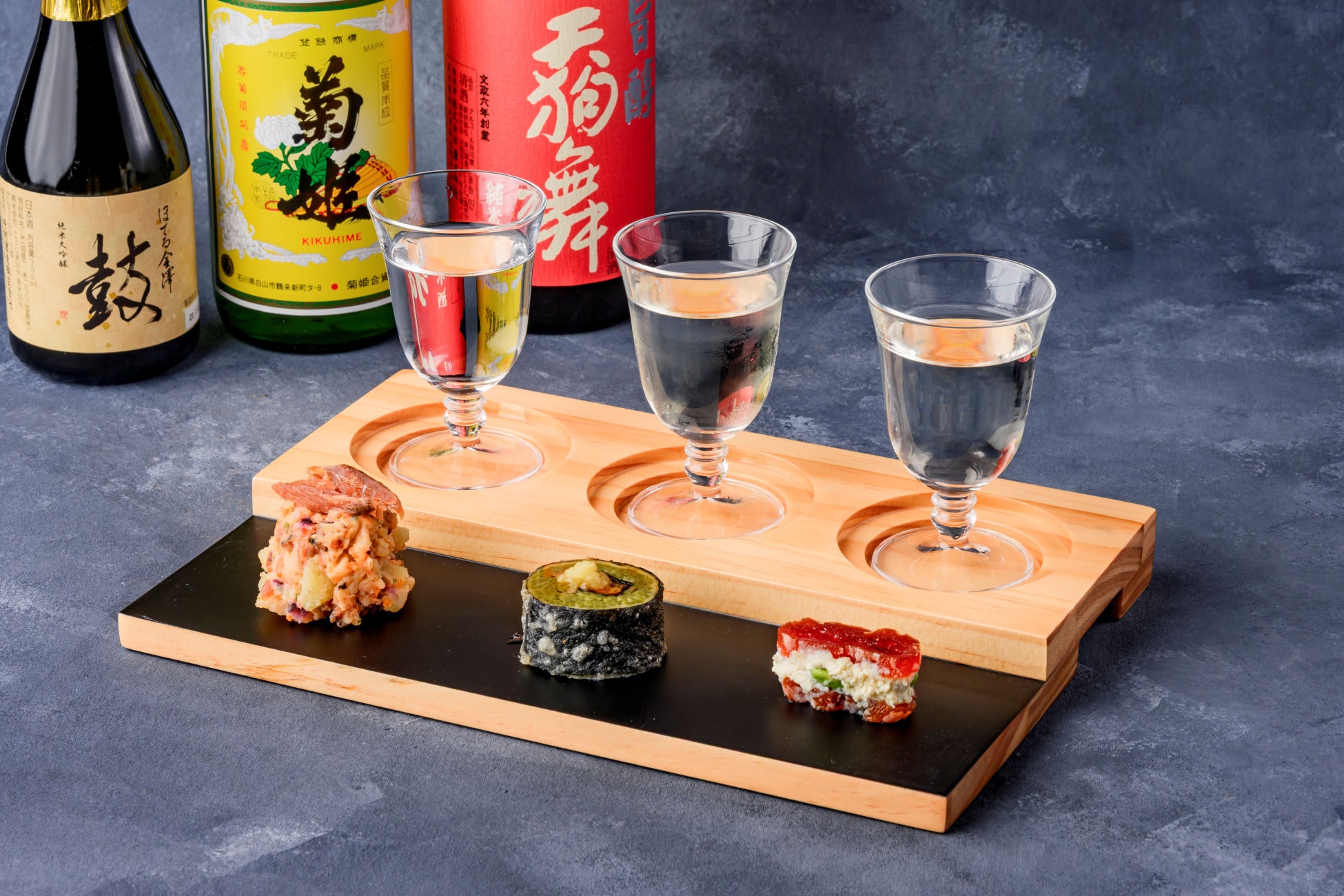 企画展「山本博士コレクション 横濱 東西文化のランデブー 眞葛焼、横浜写真から横浜彫刻家具まで」開催のお知らせ【横浜ユーラシア文化館】