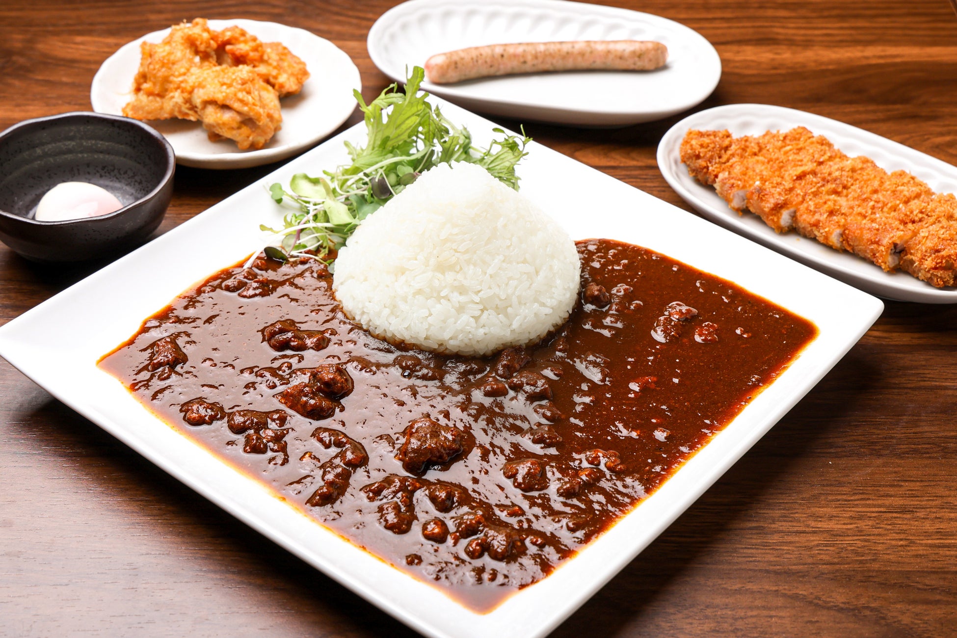 大阪城のほとりで過ごす年末年始。至れり尽くせりの元祖・お正月プランが登場!