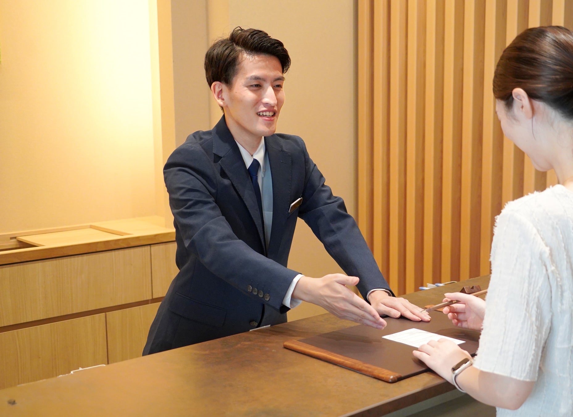 JALグループ統合報告書「JAL REPORT 2025」を公開