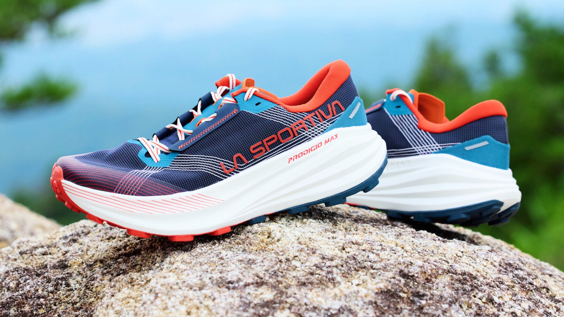 「うんこミュージアム FUKUOKA」新コンテンツ「抱きつけ!うんこ恐竜ハグ」が登場!