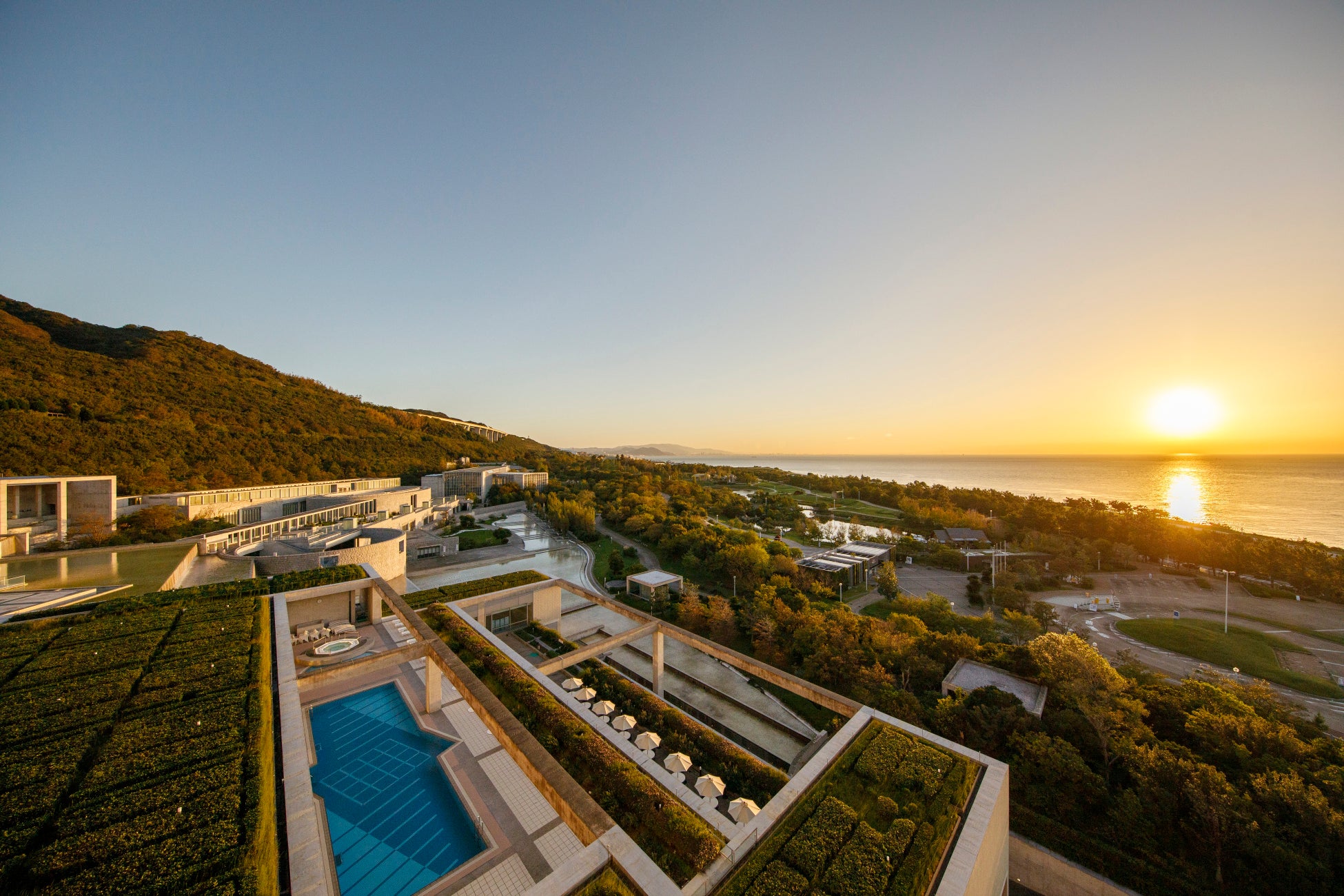 KNT-CTホールディングス70周年記念事業多様な事業基盤を活かした社員参加型プログラムを実施