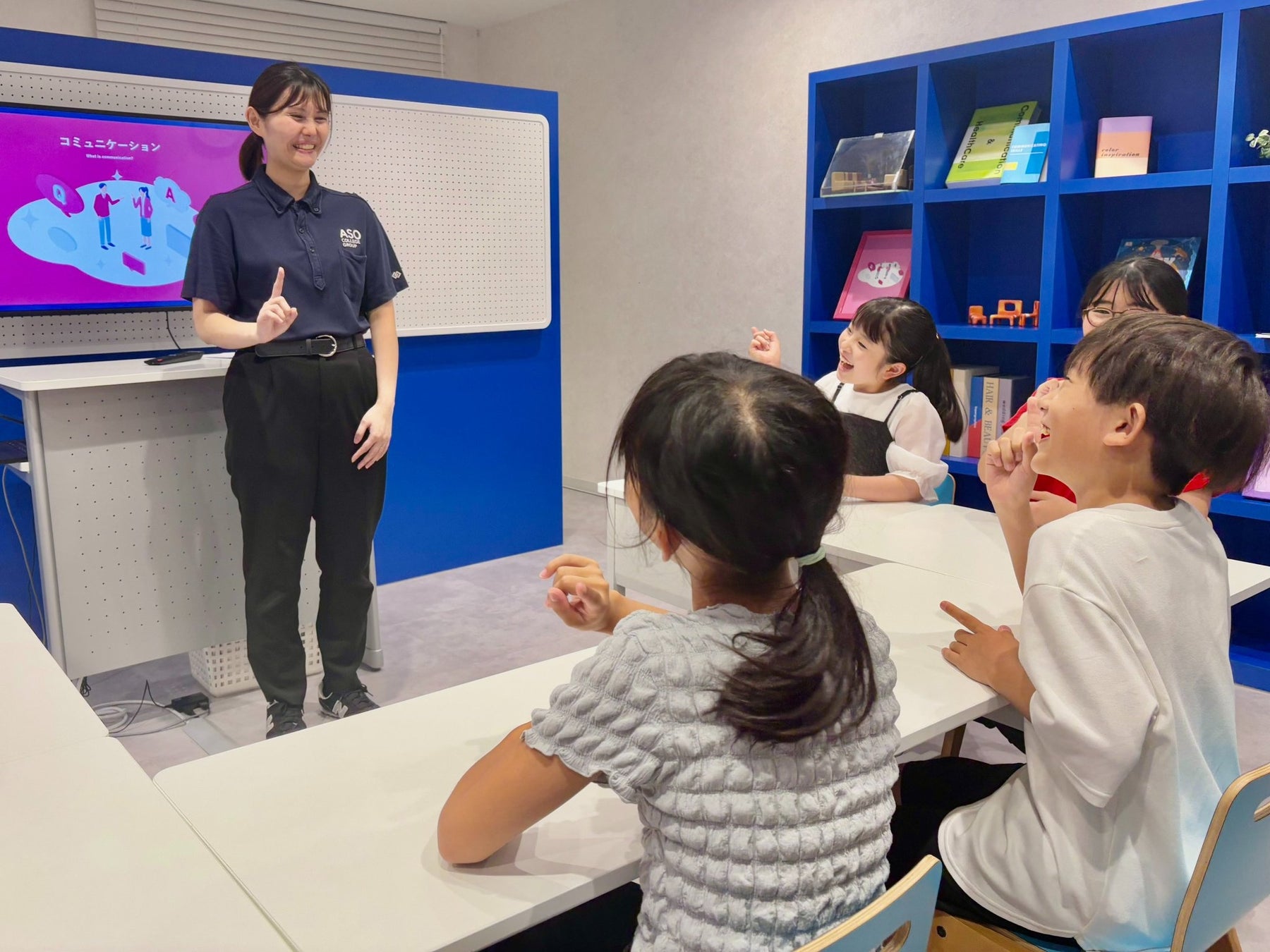 「ここより高いところは…どこにもない…」NHKスペシャルでも話題沸騰!8000m峰全14座登頂を成し遂げた写真家・石川直樹が活写した「最後の山」の全記録。写真集『シシャパンマ』が9月9日に発売!