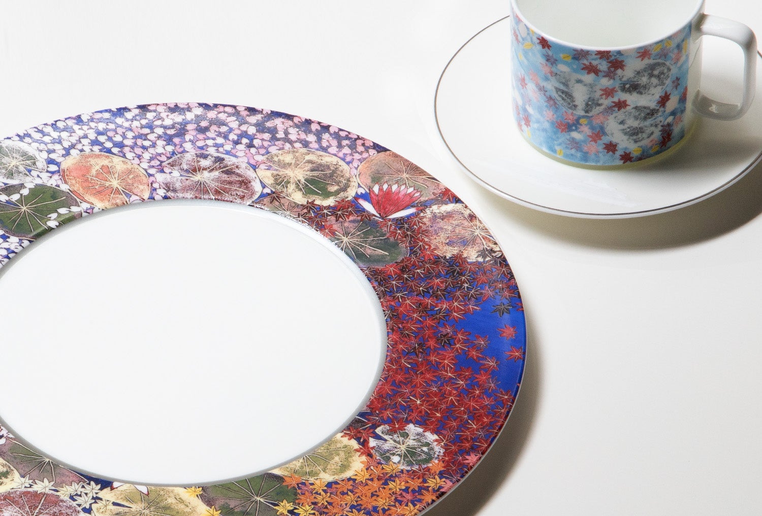 本日から会場限定!ピエール・エルメ・パリとのコラボレーションスイーツを限定発売。