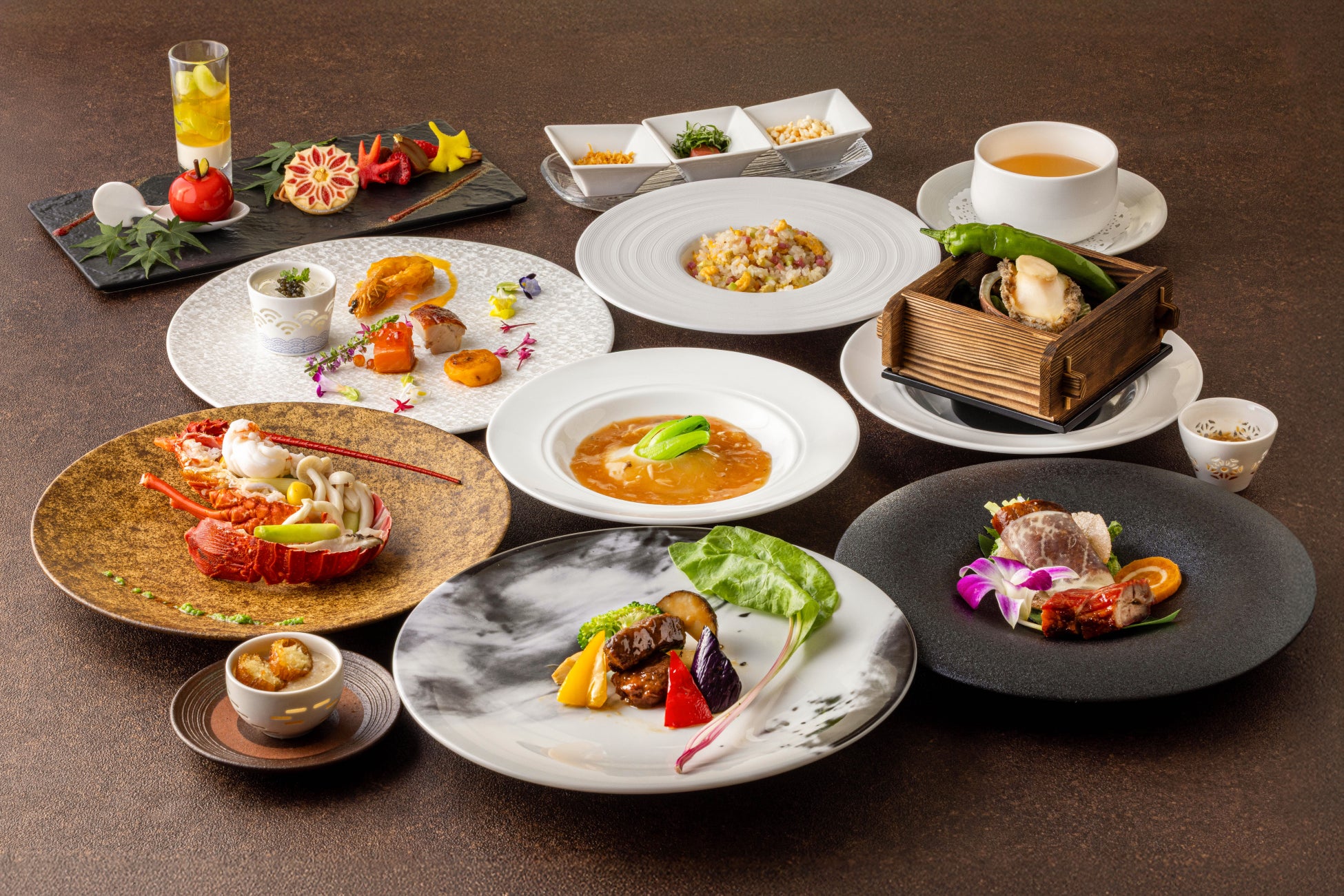 静岡市の紅葉の名所・秋のイベント|駿府城の日本庭園「紅葉山庭園」で紅葉とお茶を楽しむ!静岡市の紅葉スポットやライトアップイベントを紹介