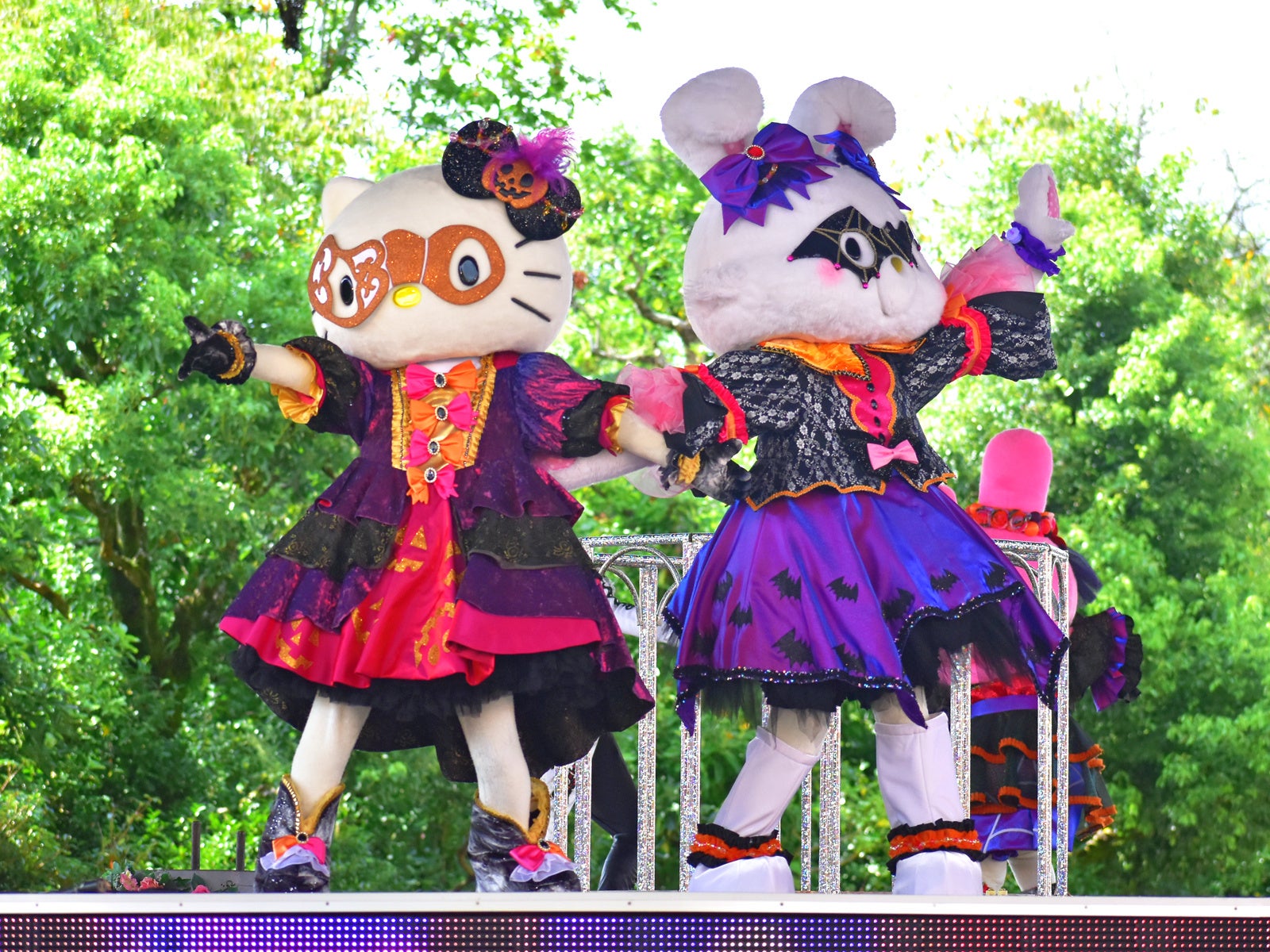 【広島/世羅】豪華絢爛なダリアと極彩色のガーデンマム 《世羅高原農場》ダリアとガーデンマム祭 9月13日OPEN