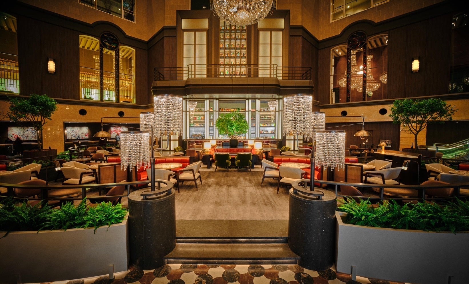 【ツーリズムEXPOジャパン2025愛知・中部北陸】沖縄関連エリアには全16団体が出展。沖縄ブースは「ちむどんどんする、冬の沖縄」がテーマ。