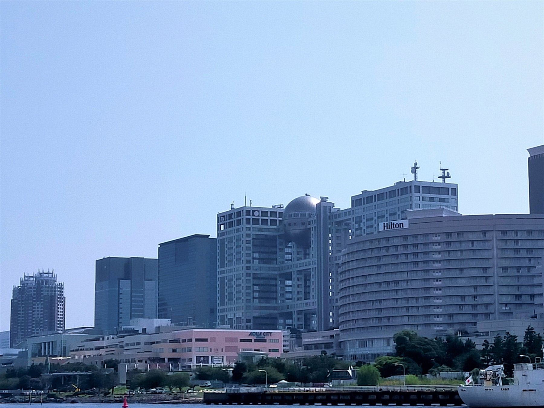 【ザ・カハラ・ホテル＆リゾート 横浜】期間限定フレーバー「マカダミアナッツチョコレート コナコーヒーブレンド」、ホテルの開業記念日に発売開始