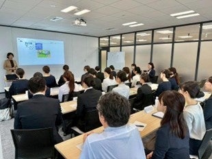 【都市生活を劇的に変える？！】渋谷発の3人乗りEVモビリティライフ『e-NEO』｜都心をスイスイ周遊体験キャンペーン開始！