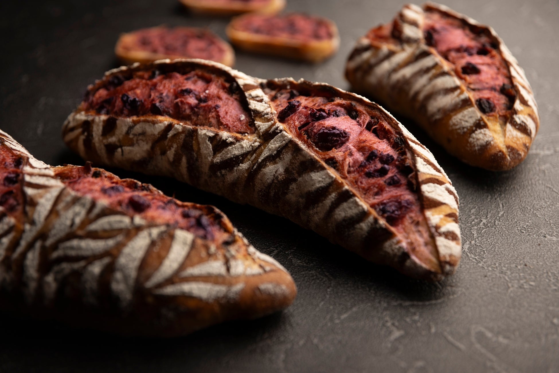 【10月17日開幕】万博の「未来」を再考する―写真家、エヴ・カデューのアジア初個展を奈良で開催