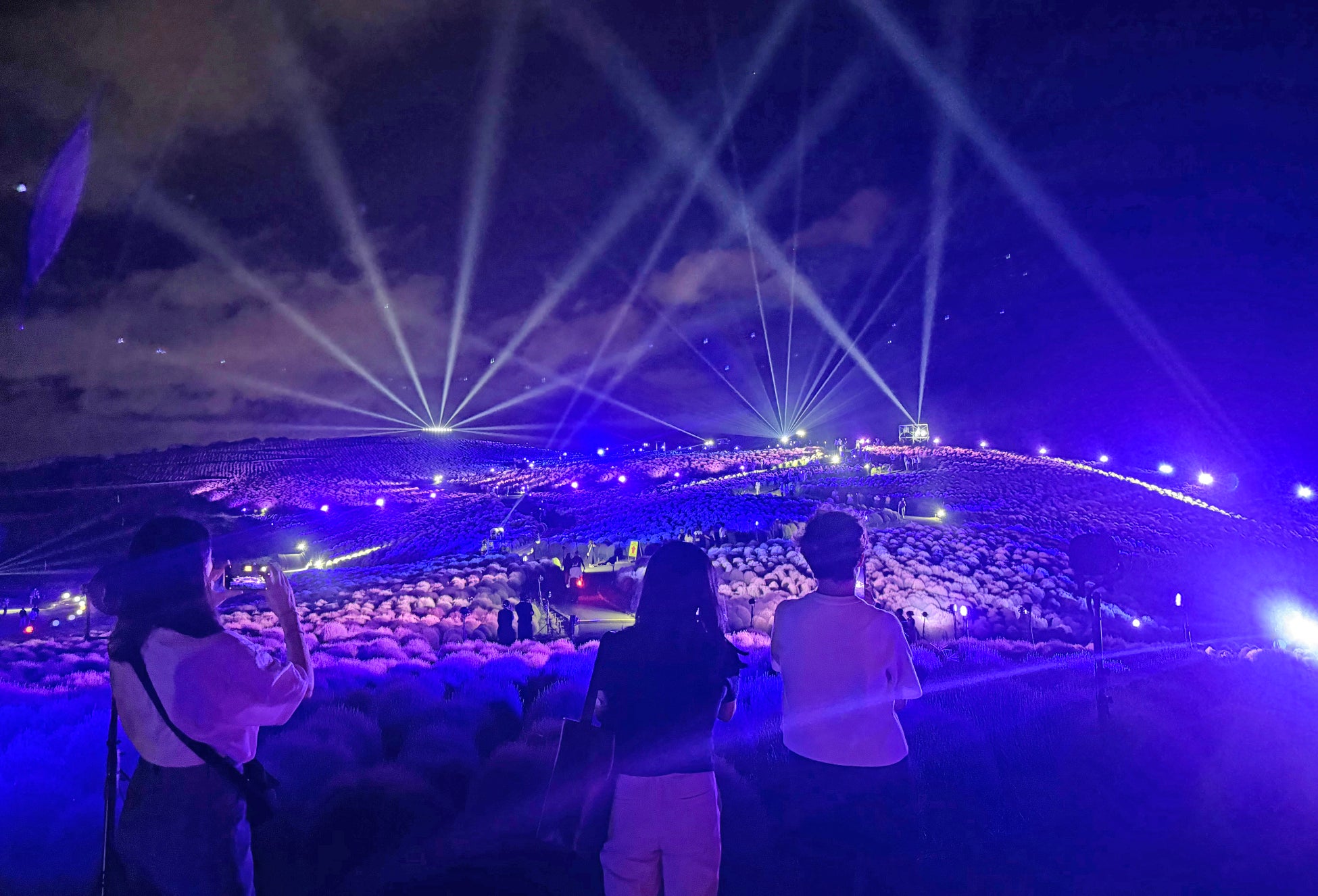 アクアラインを望むトレーラーハウスホテル「Solana木更津」を9月20日にグランドオープン