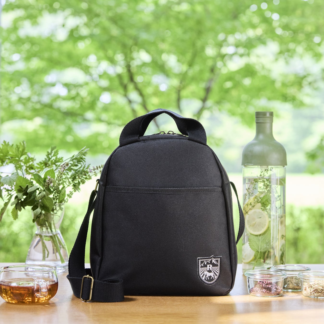 法恩寺道路無料化3周年記念!秋のゲレンデを駆け上がる「ティラノサウルスレース in スキージャム勝山」を10月12日(日)に開催!