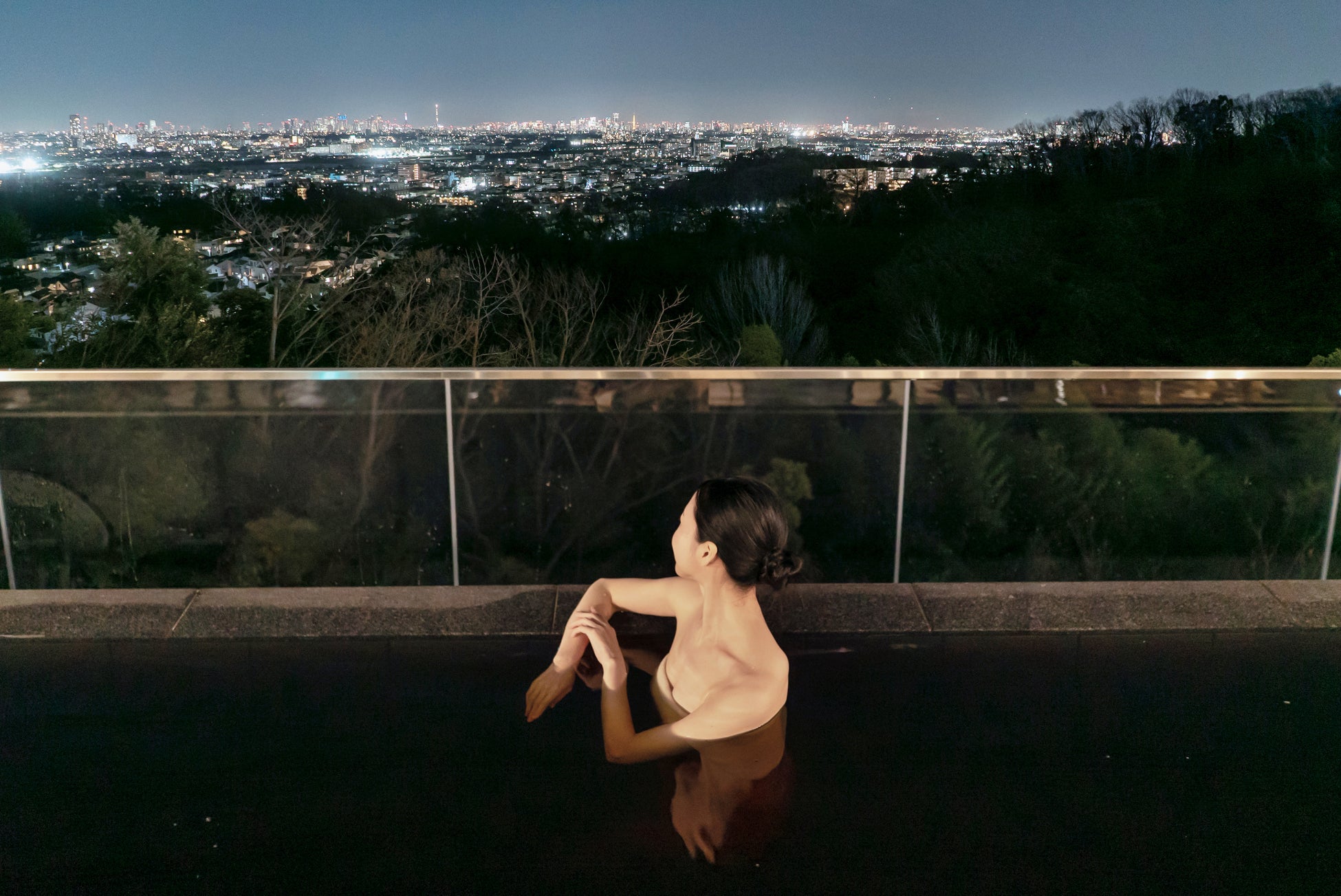 ジュエルミネーションの後は、花景の湯でお得に癒やされよう！　平日夜限定の「特別ナイト入館券」販売