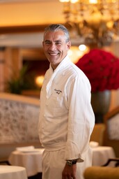 「瀬戸内国際芸術祭2025 本島・丸亀1日フリー乗車券」を モバイルチケットで販売