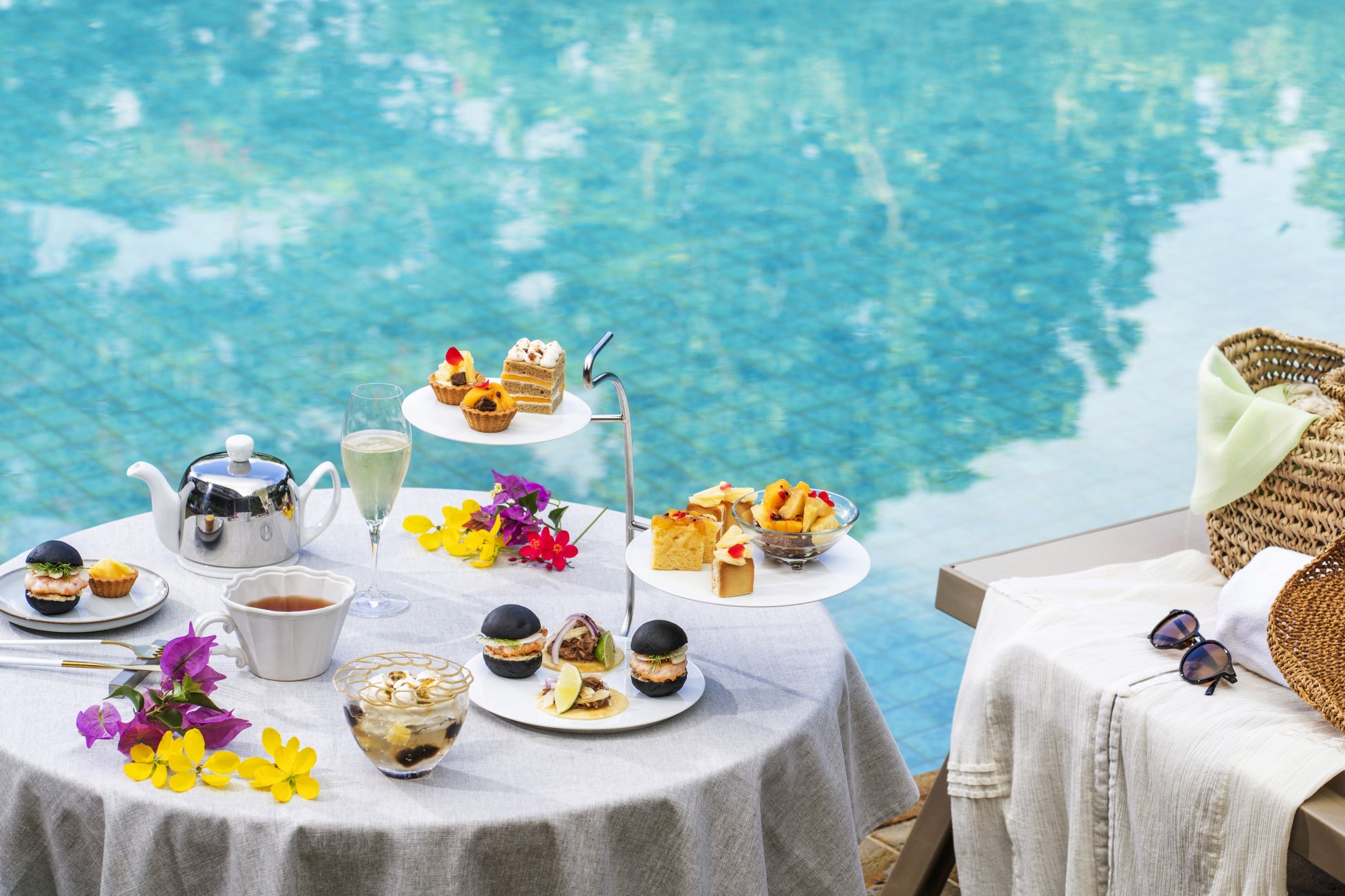 関西パビリオン内三重県ブースにて特別展示「海女漁と三重の食」を9月28日から公開