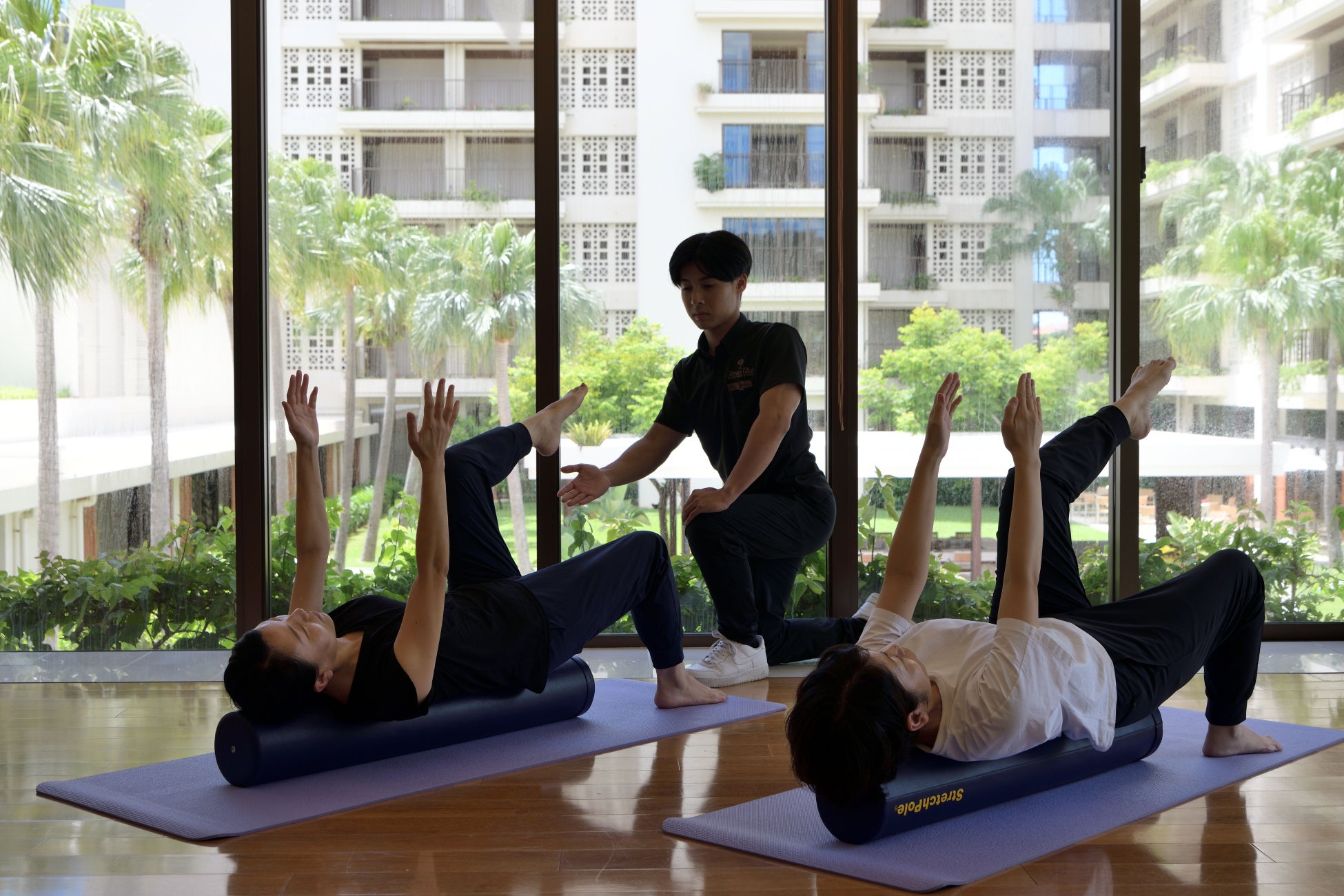 茶畑テラス「茶の輪」、英語・中国語に対応