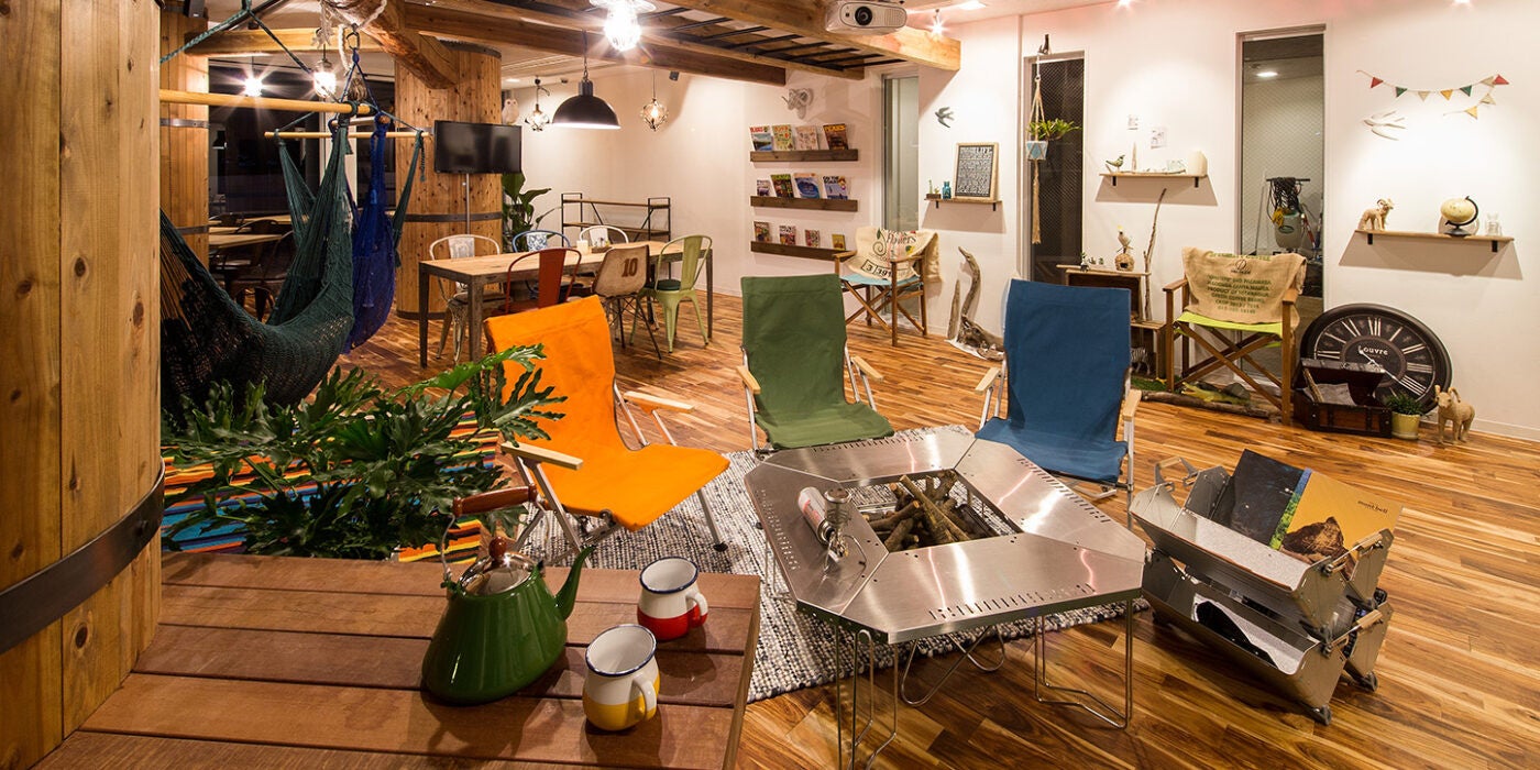 定番人気の“手ぶらおしゃピク”企画「Garden Picnic2025」秋シーズンのご予約を受付中。おしゃれアイテムをすべてレンタル。秋色に色づく森やガーデンの中で、特別なピクニックを楽しめます。