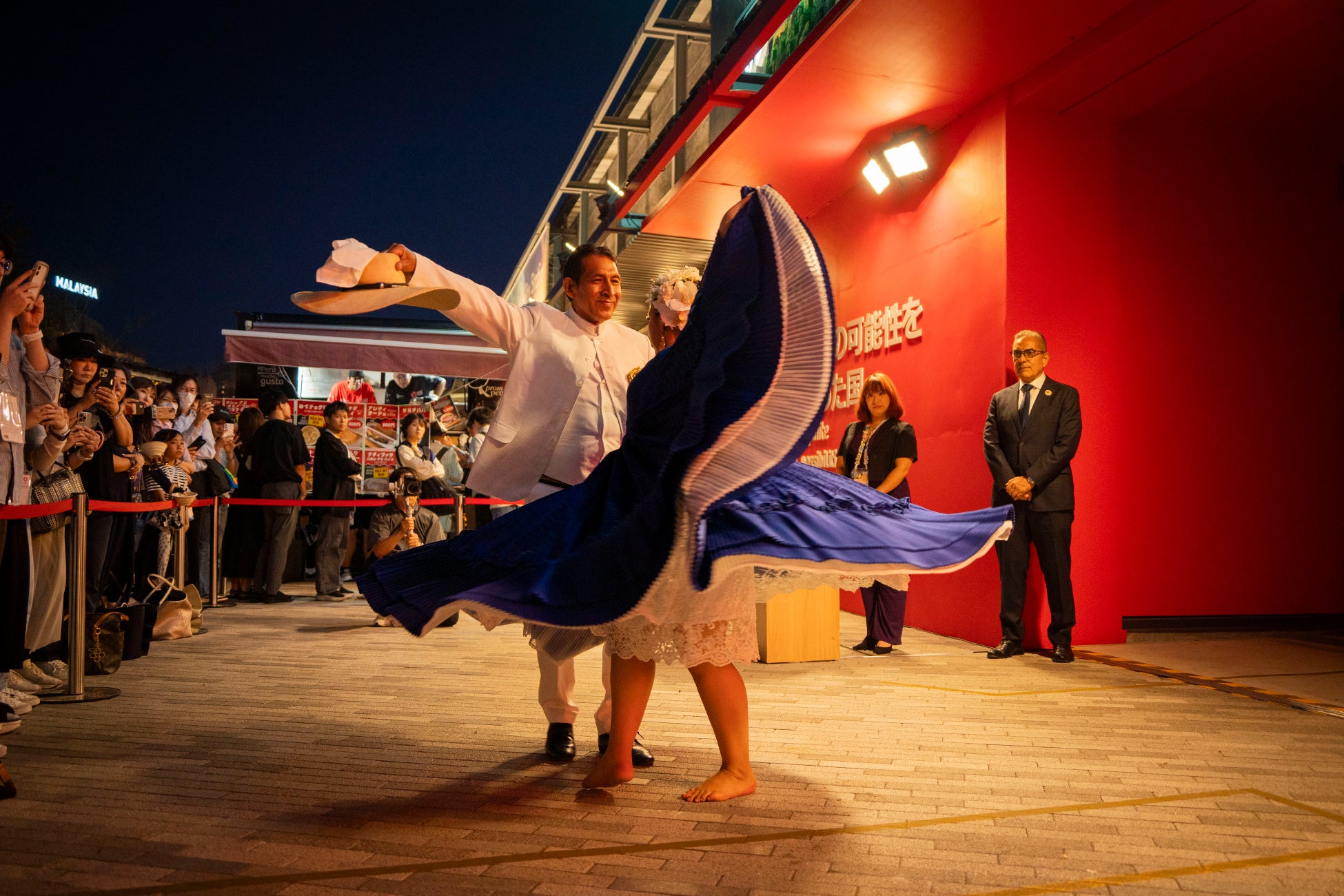 今年の締めは、ふもとっぱらでクリスマスキャンプ! GO OUT CAMP 冬 2025 チケット販売開始。