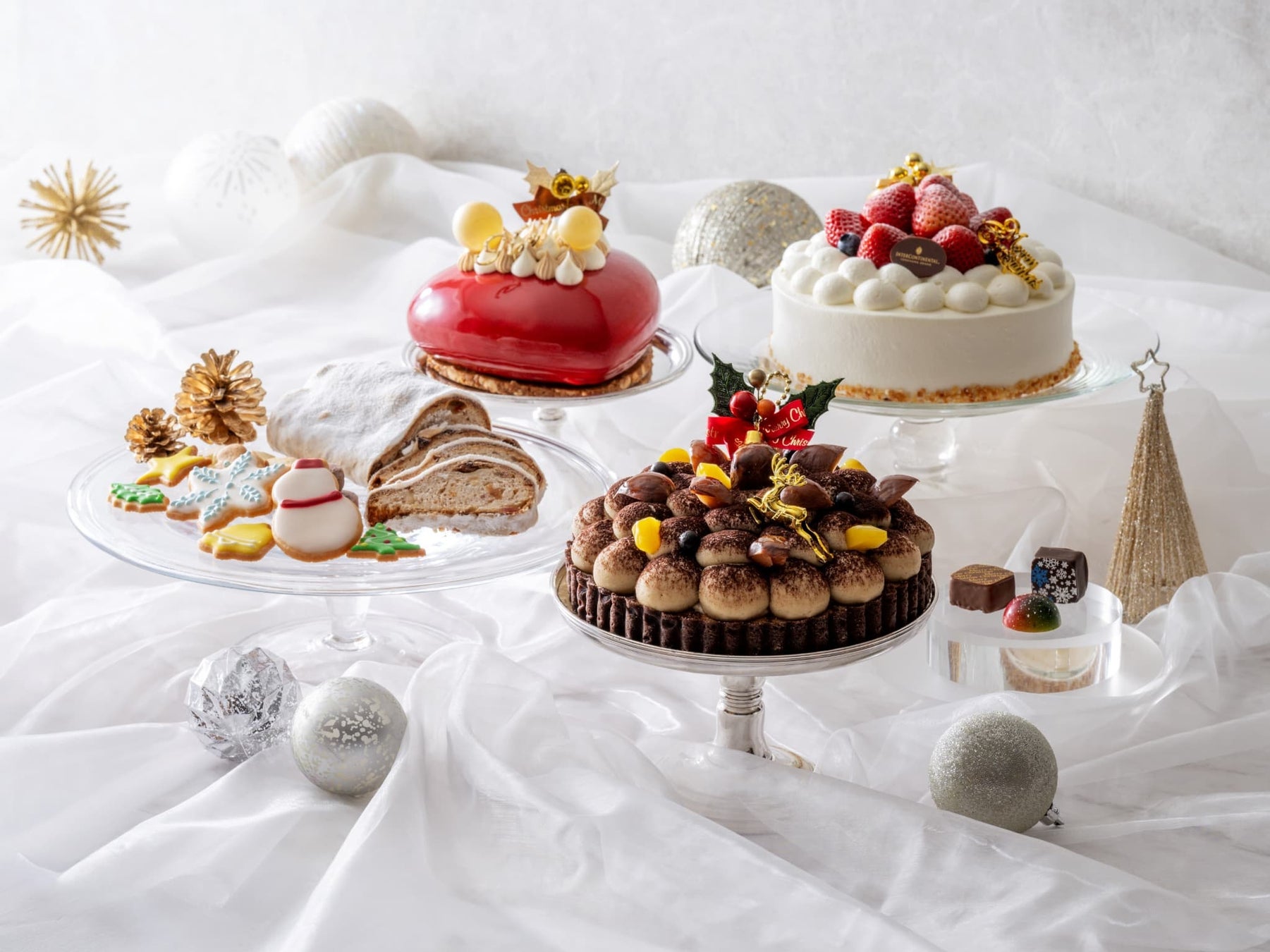 【ヒルトン東京お台場】特別な冬を彩る華やかな「ウィンターホリデー アフタヌーンティー」登場