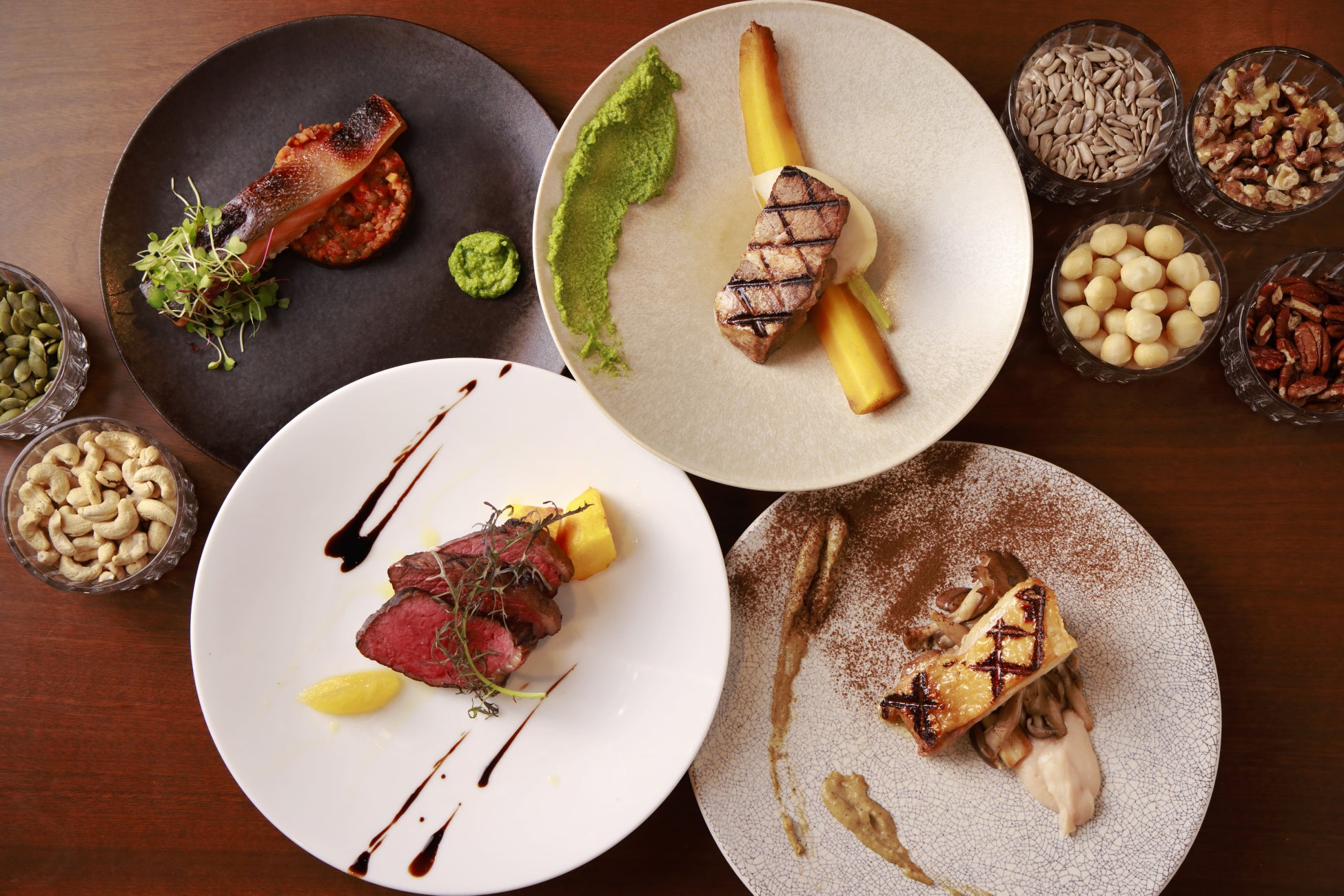 “みなとHANABI”初日をプライベートスペースから鑑賞する特別プランを神戸港目前フェリシモの都市型ワイナリー「f winery［エフワイナリー］」が10月20日（月）に開催｜ウェブ予約を開始