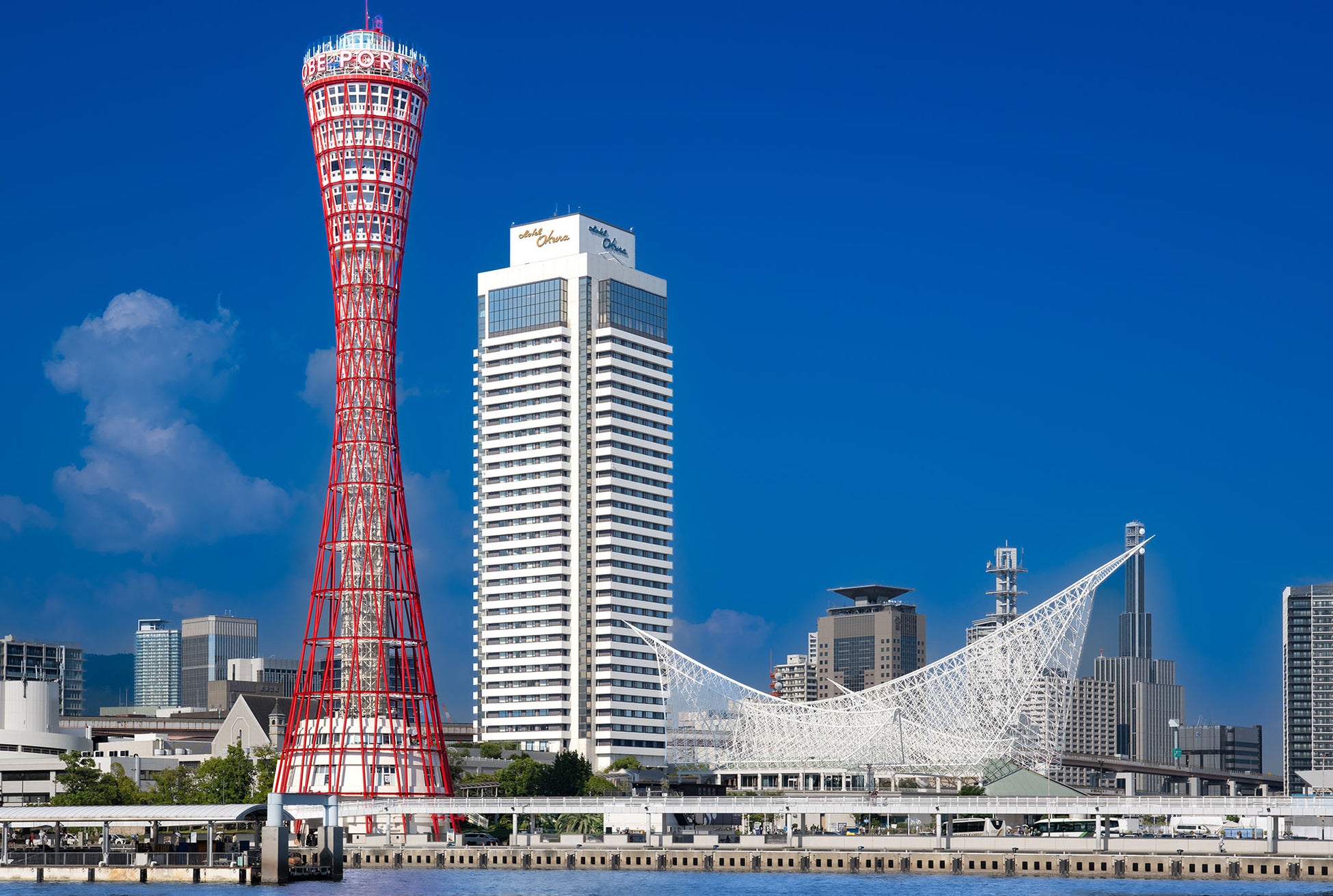 10月からJALエービーシーとAiraloの海外用eSIMサービスのご利用でJALマイルがたまります