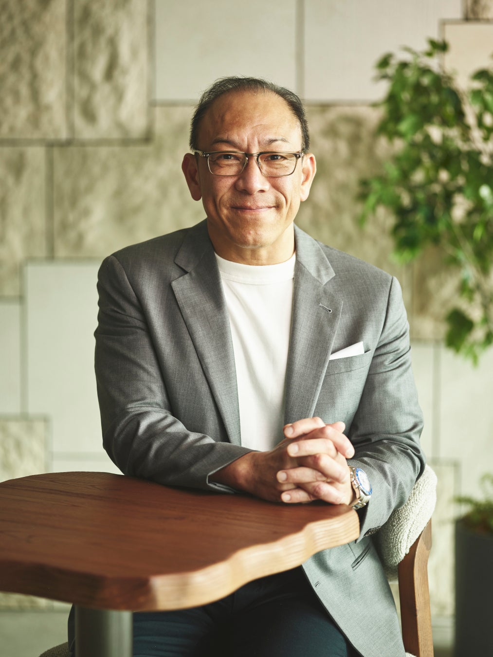 三つ星 2 軒、二つ星 9 軒、一つ星 14 軒が認定。民泊旅館アワード「ステイシュラン2025」のセレクション発表