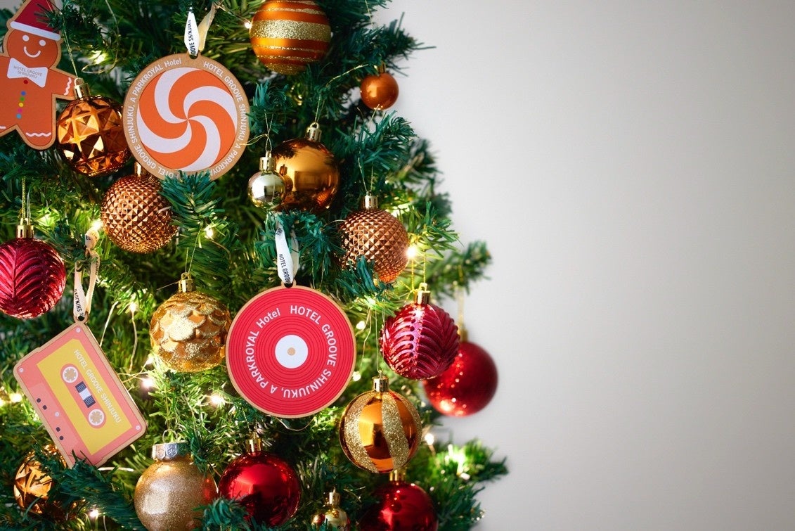 【ヒルトン東京お台場】心躍る冬を祝う 贅沢なごちそうが勢ぞろい! 「ウィンターホリデー ビュッフェ」