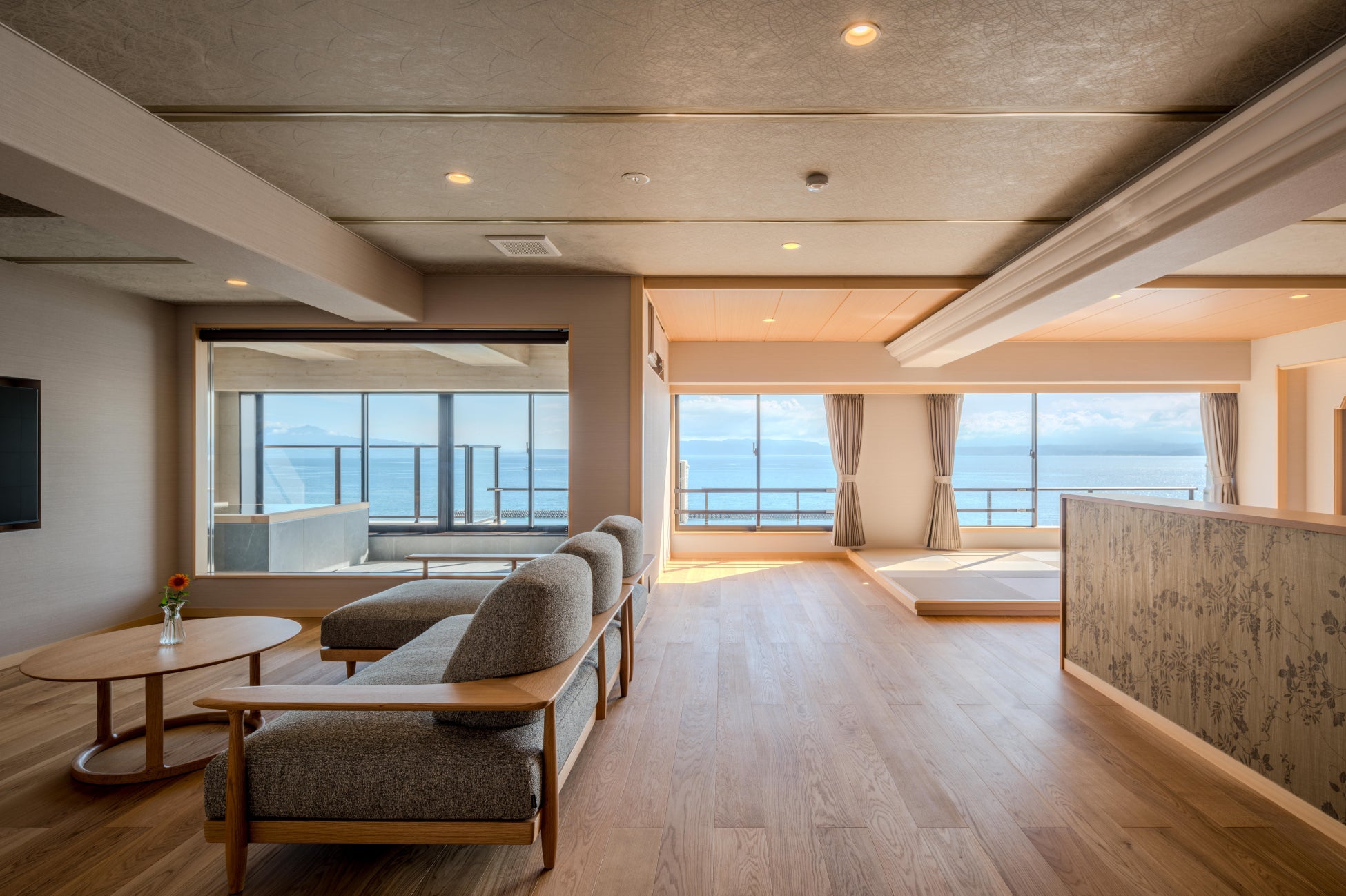 【六日町 八海山スキー場・八海山ロープウェー】秋の絶景と雲海を望む「雲海鑑賞」ロープウェー特別便運行中!【運行期間】2025年11月16日(日)まで