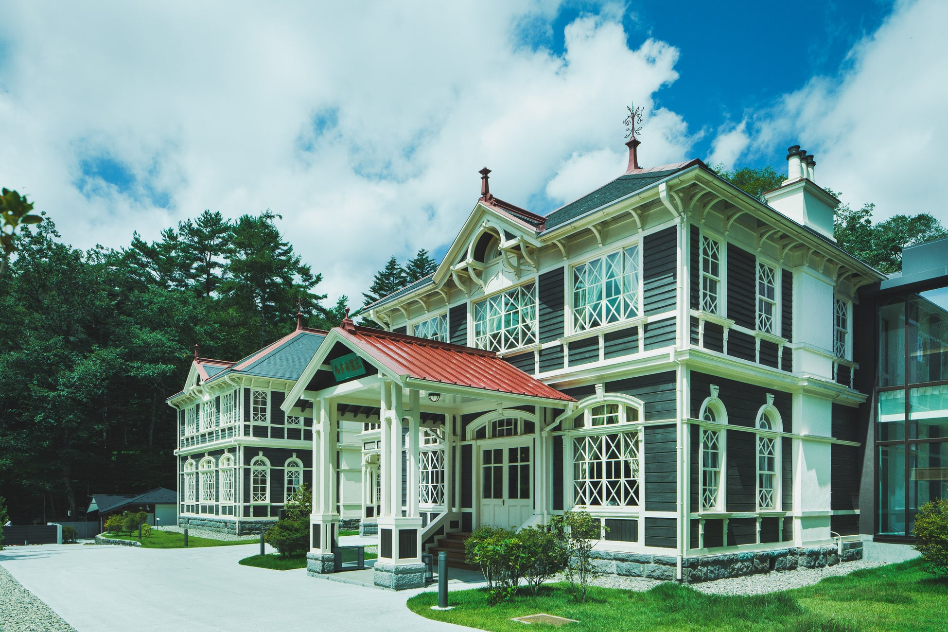 ヤマハ音楽の街づくり事業が東急不動産・東急リゾーツ&ステイと連携、演奏体験コミュニティ「東急ハーヴェストクラブハーモニーサロン」を開始