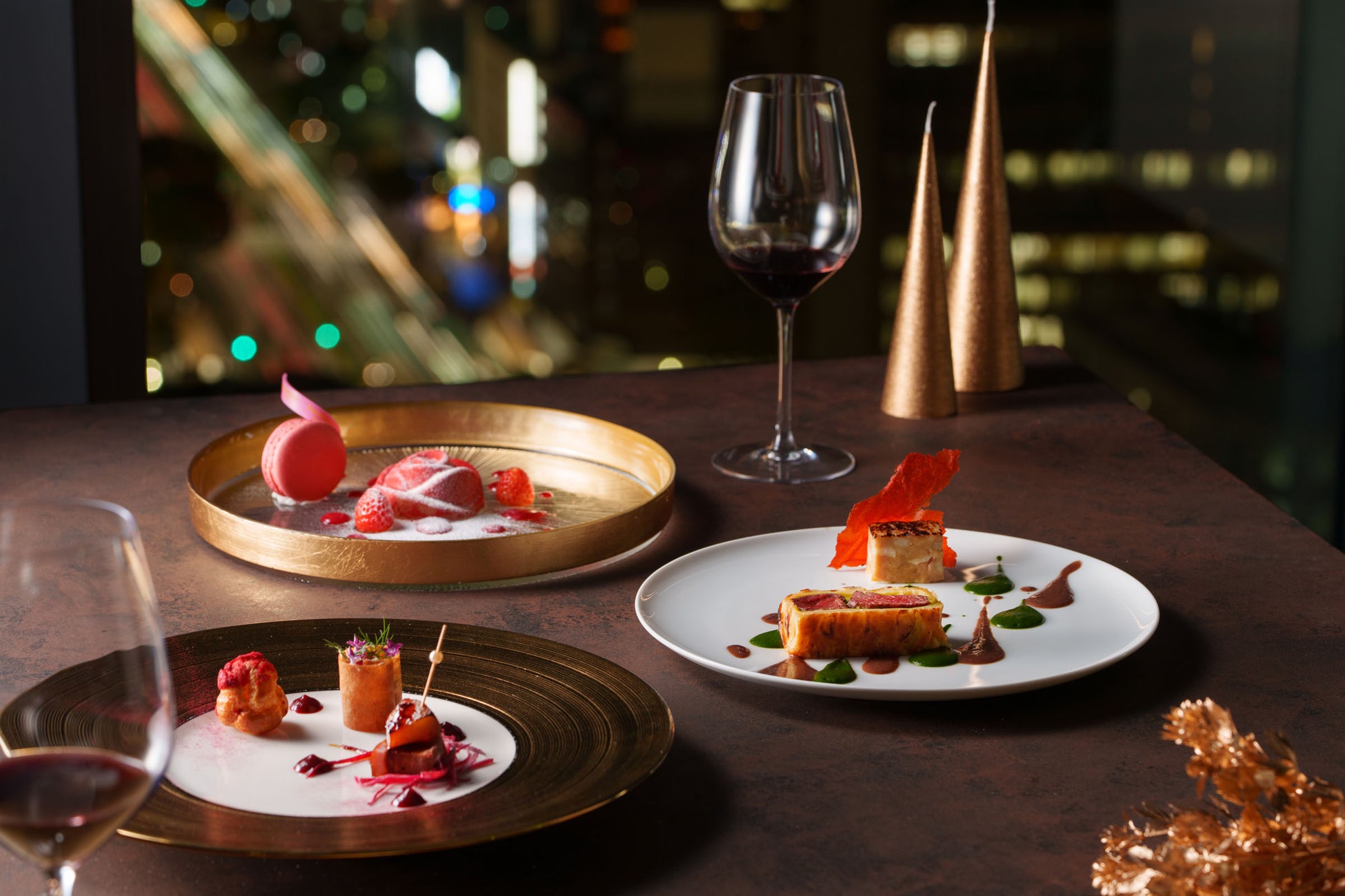 【ロイズ】ハロウィンのおばけがパンに変身!?キュートな表情のハロウィン限定パンを、ロイズ直営店8店舗にて期間限定で販売。