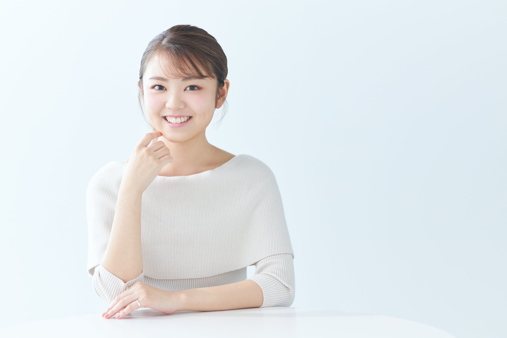 【秋雨に活躍】超軽量晴雨兼用折りたたみ傘「晴雫(はれしずく)」が楽天市場カテゴリランキング1位を維持中!吸水傘カバー・完全遮光・晴雨兼用で人気、10月6日まで1000円OFF