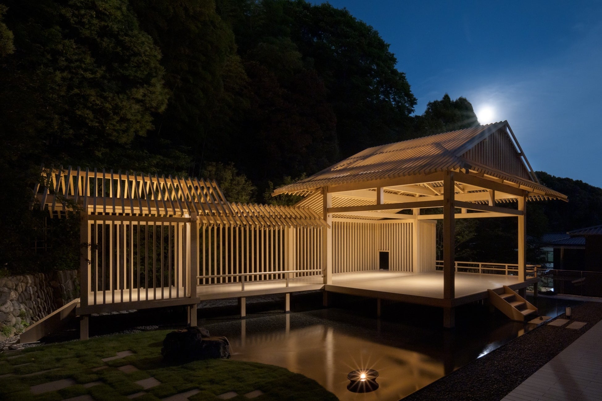 ニジゲンノモリが愛知県に初上陸!総勢200点以上のグッズが立ち並ぶ 『ニジゲンノモリPOP UP ストア inイオンモール名古屋茶屋』