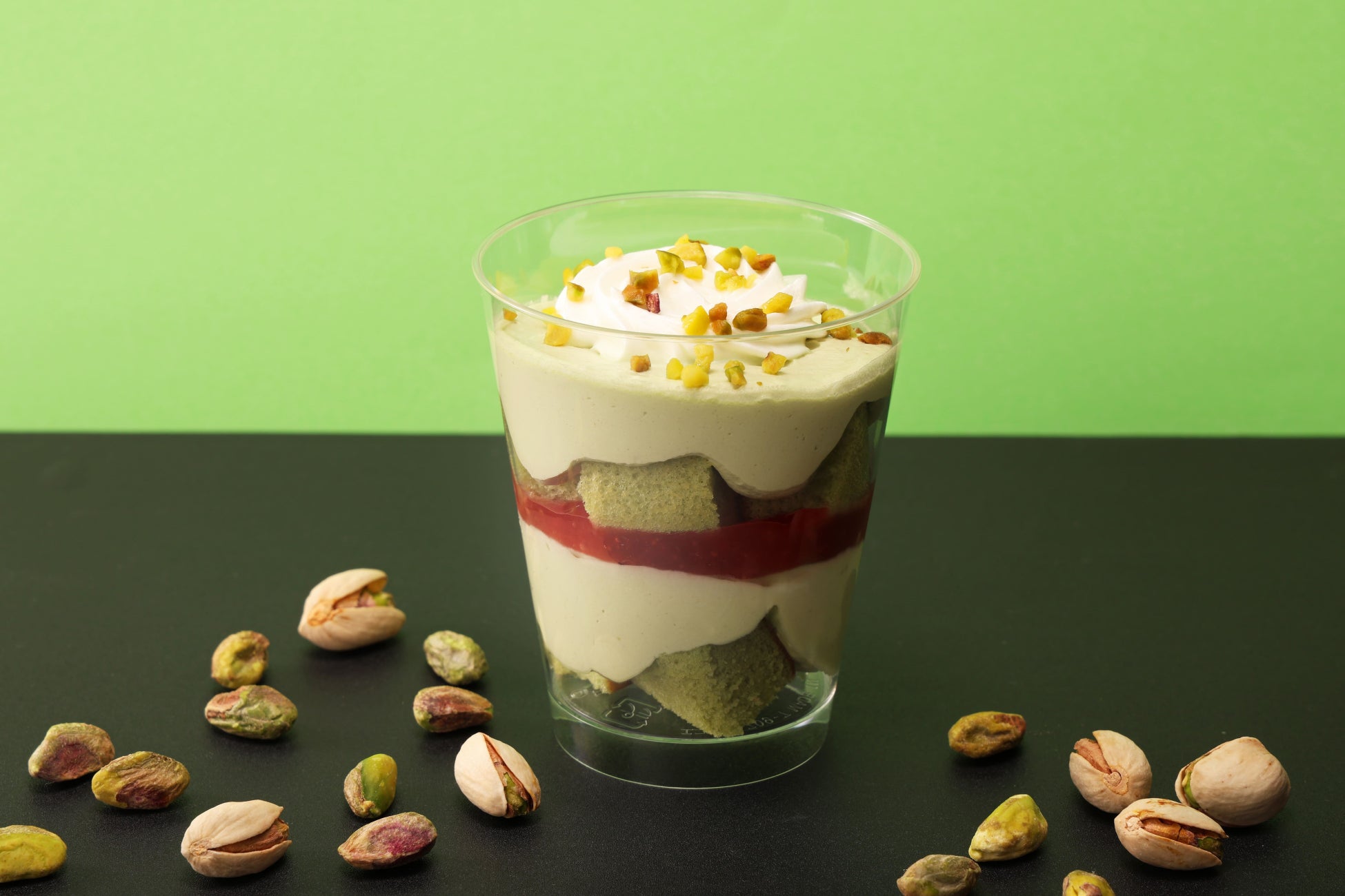 話題の『TAKANAWA GATEWAY CITY(高輪ゲートウェイシティ)』へ♪ 往復の列車と日帰りプランがセットで便利な⽇帰り商品を好評販売中!