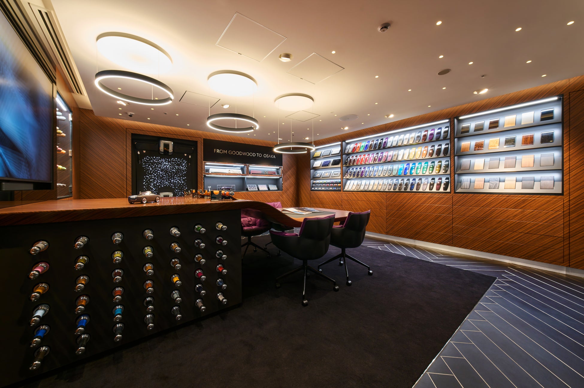 「ロールス・ロイス・モーター・カーズ 大阪」を淀屋橋エリアに移転オープン