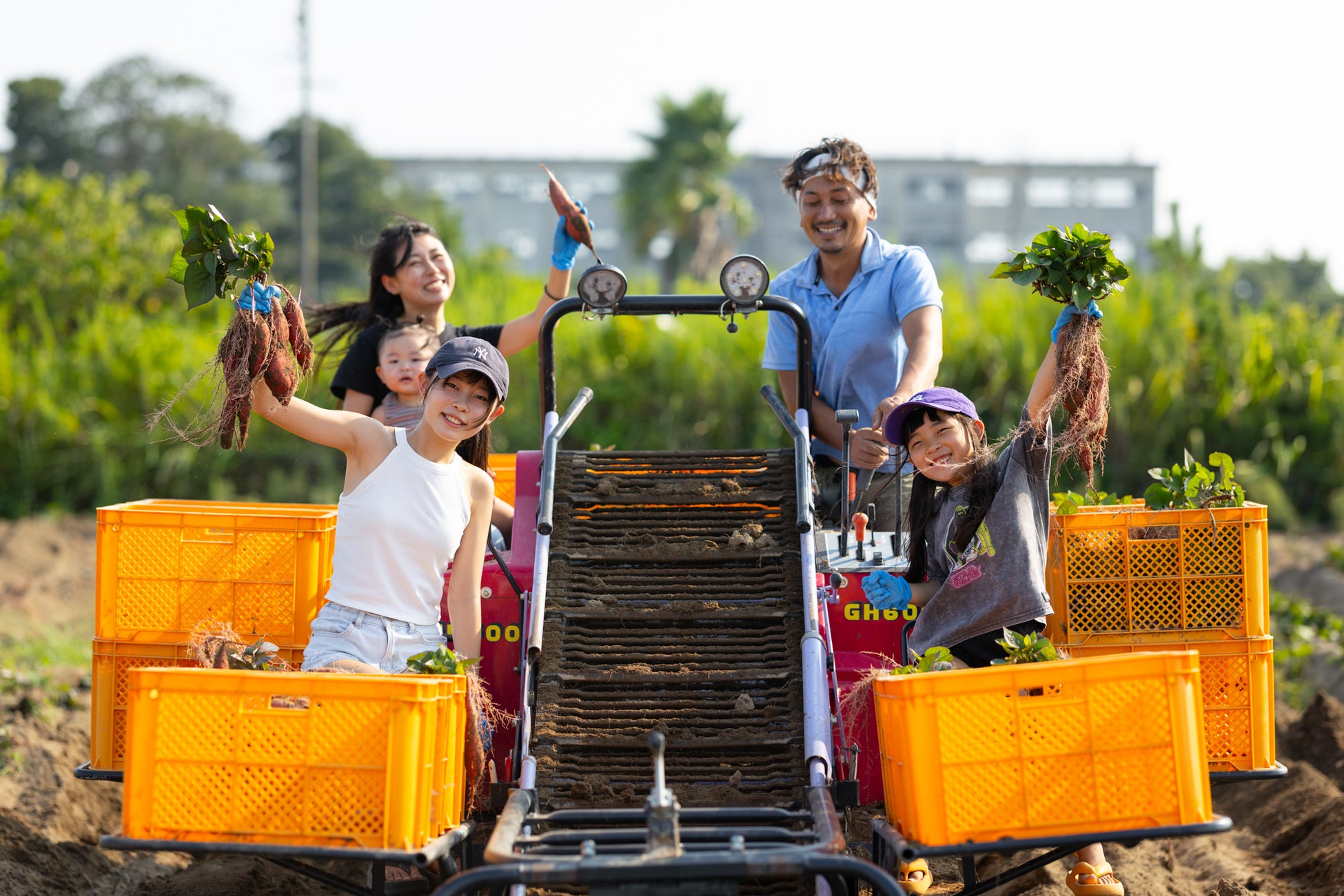 創業800年の老舗旅館「白鷺湯たわらや」のプライベートサウナで、渓流の絶景を独り占め。「渓流サウナ&源泉露天風呂付客室」が2025年10月にオープン。
