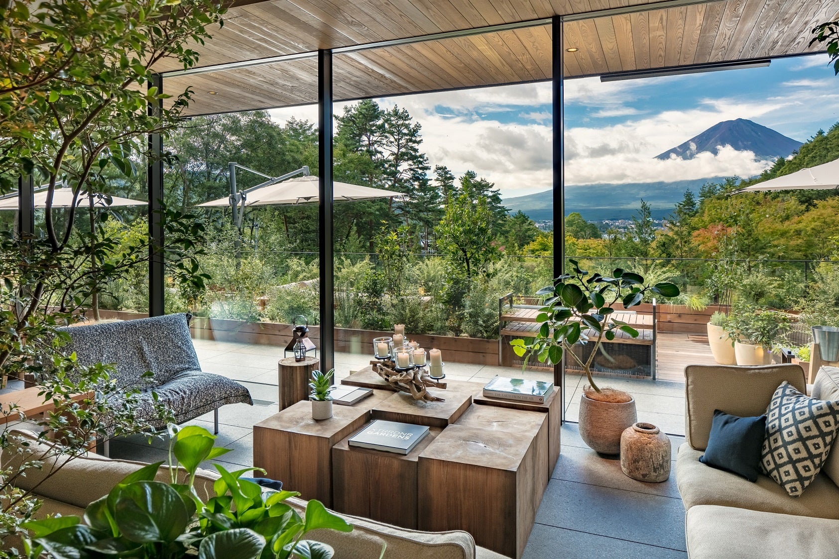 人気すぎてレトルト化！大阪鶴見の人気ラーメン店「麺処にしむら」のすぐに売り切れる限定メニューがご家庭でも手軽に楽しんでいただけるようにレトルトとなって登場!!