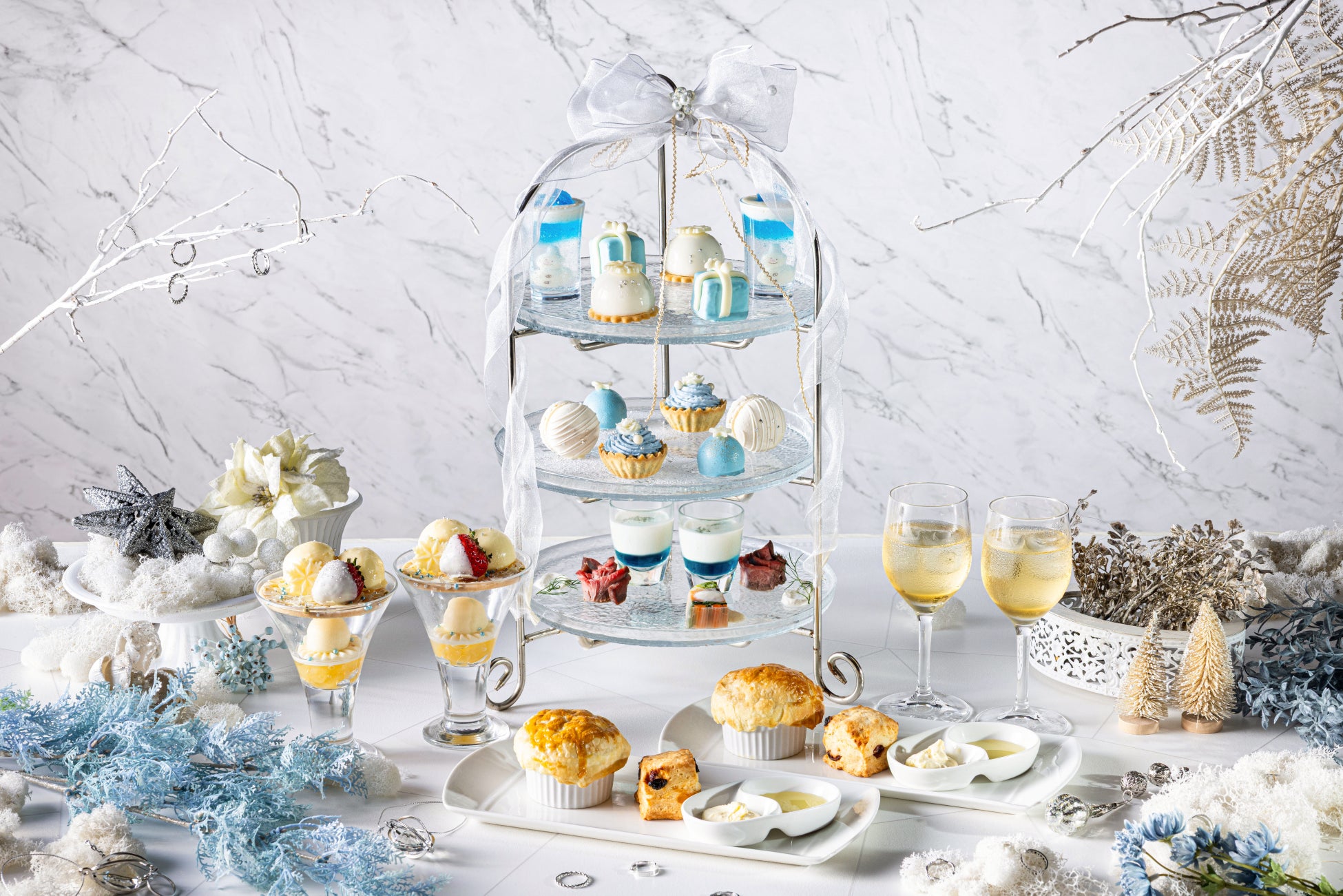 最速30万人突破の恐竜展「獣脚類2025」  福井県立恐竜博物館・服部博士が動画と記事で徹底解説！