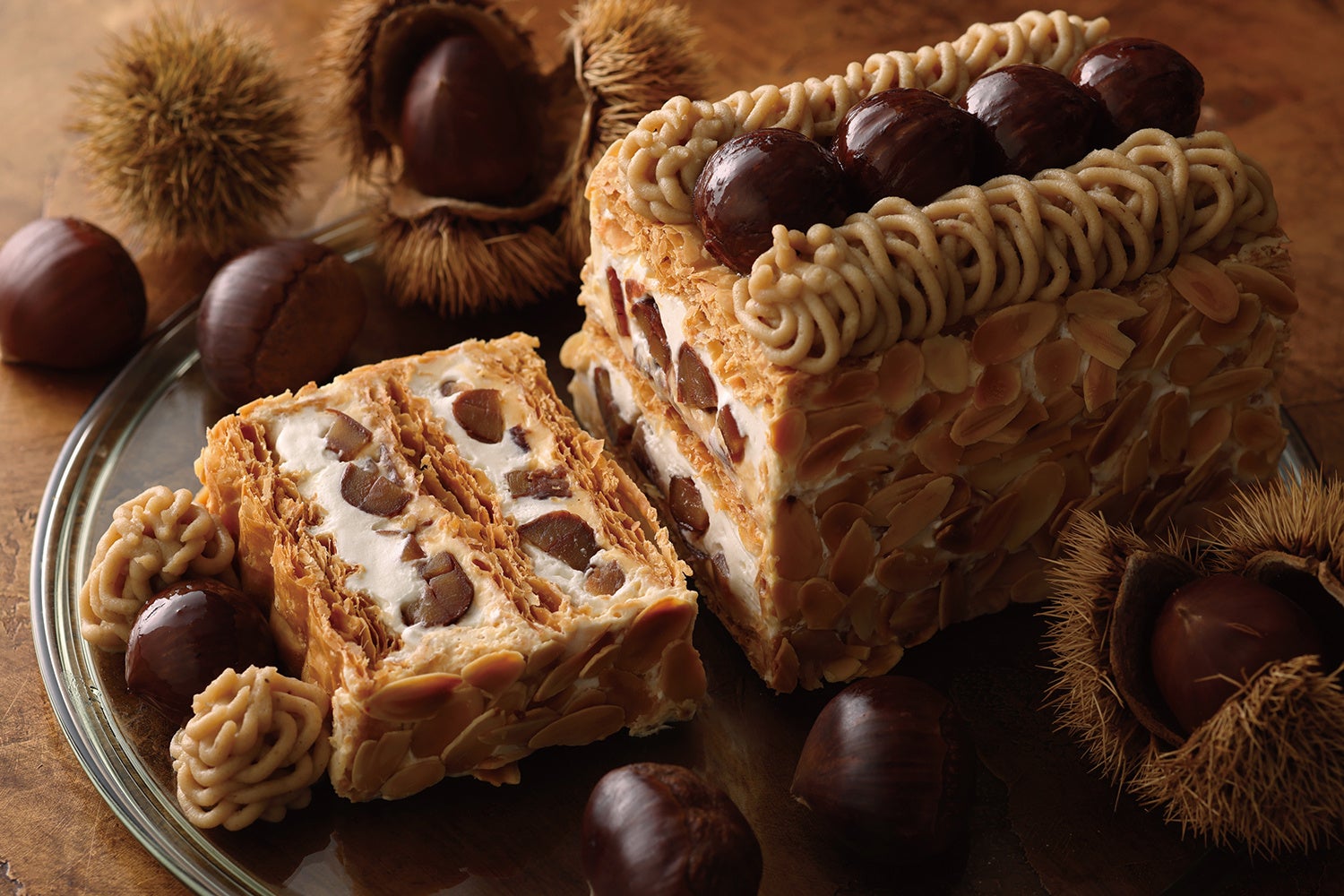 軽井沢の冬を映す「 KIKYOクリスマスケーキ (限定 10 台) 」 10 月 15 日(水)予約受付開始