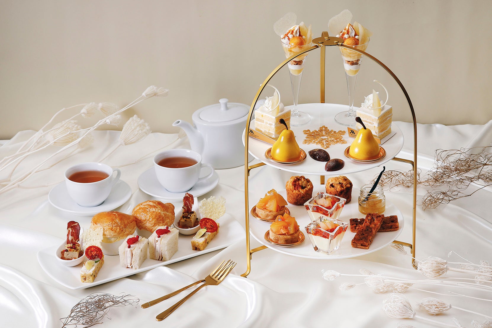 【リーガロイヤルホテル京都】フレンチダイニング トップ オブ キョウト『森の京都～トゥルネ～』『森の京都～エトワール～』 販売