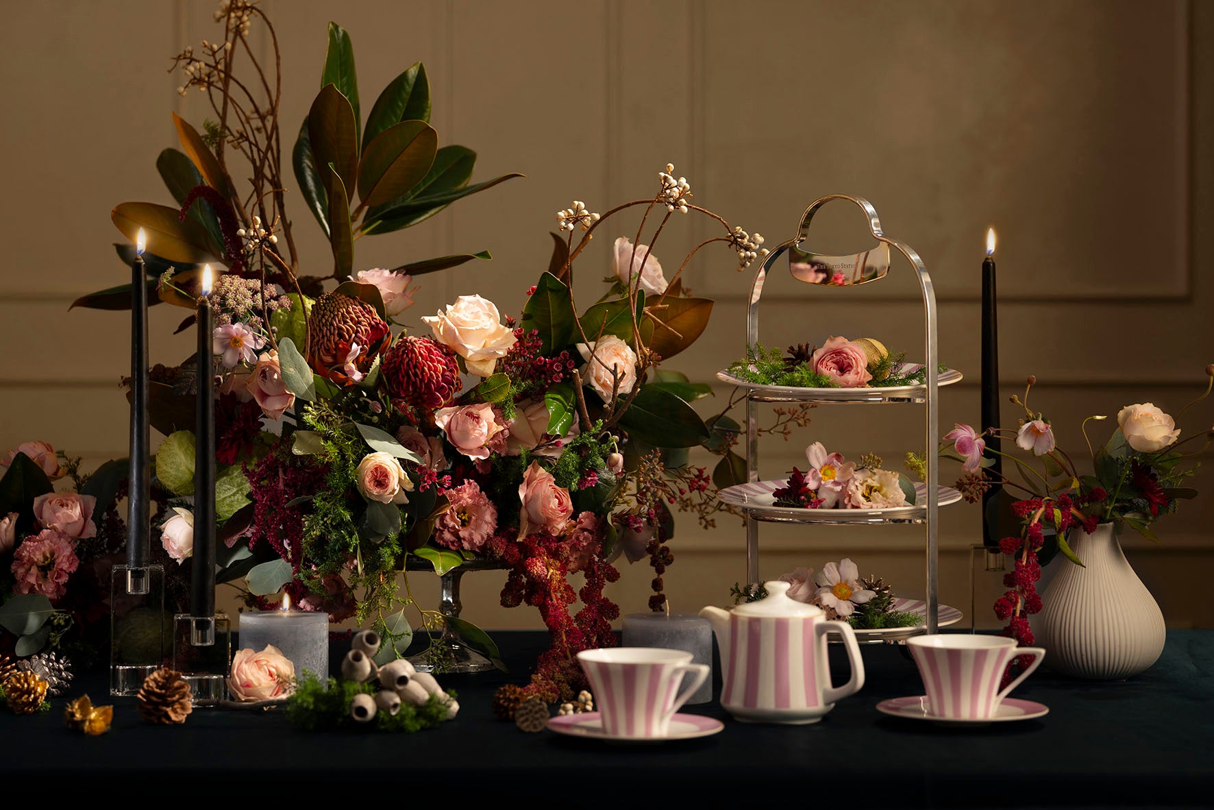 保冷・保温が同時に実現！ホイール付きポータブル保冷保温庫「（野電）エレキャン・温冷/冷凍庫 27-BF（-20℃/60℃ ホイール）」新発売！