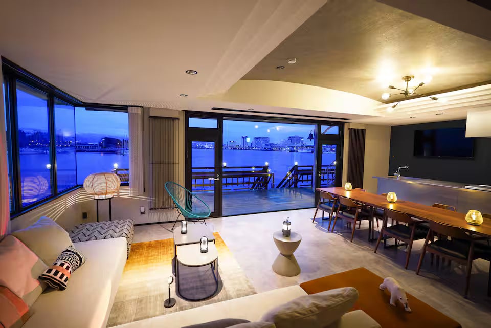 「Saravah 渋谷道玄坂（東京都渋谷区）」が二つ星受賞！民泊旅館アワード「ステイシュラン2025」