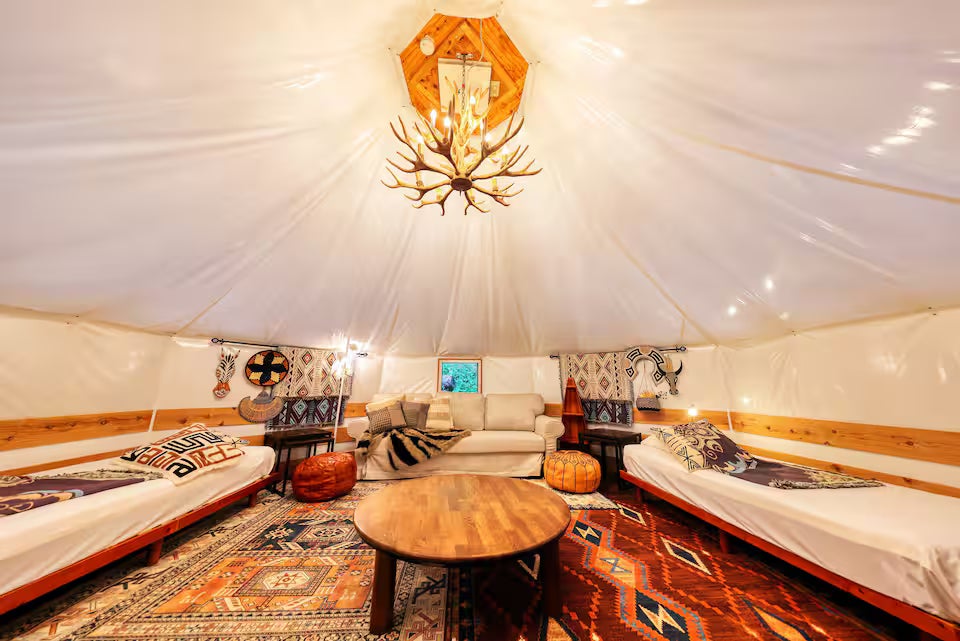 「Coral Sea Villa(沖縄県宮古島市)」が一つ星受賞!民泊旅館アワード「ステイシュラン2025」