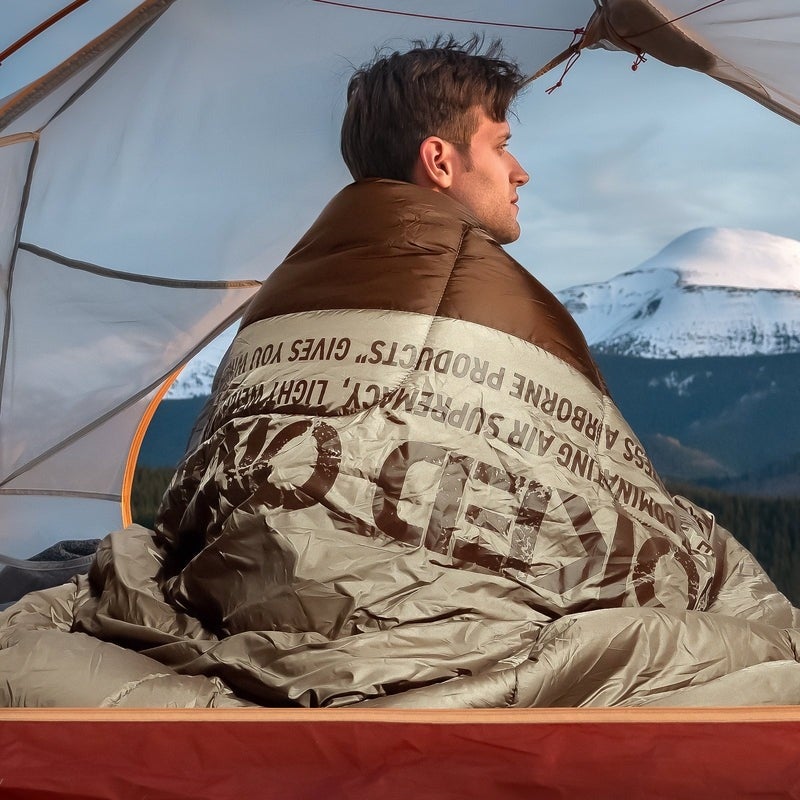 【リーガロイヤルホテル大阪】冬限定！いちごとチョコレートの甘美な競演「いちごvsチョコレートアフタヌーンティー」