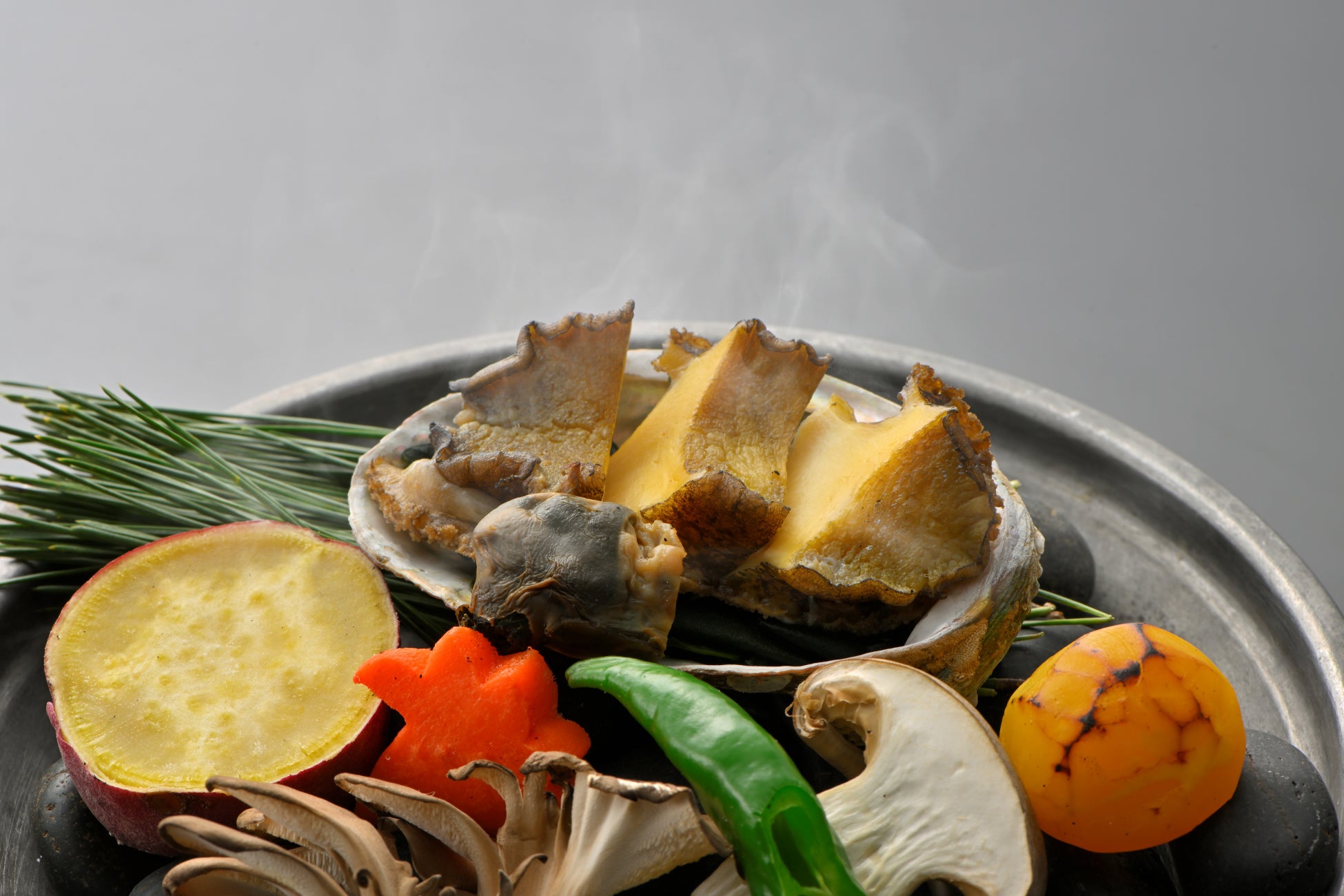 コキア紅葉見頃を迎えました(国営ひたち海浜公園)